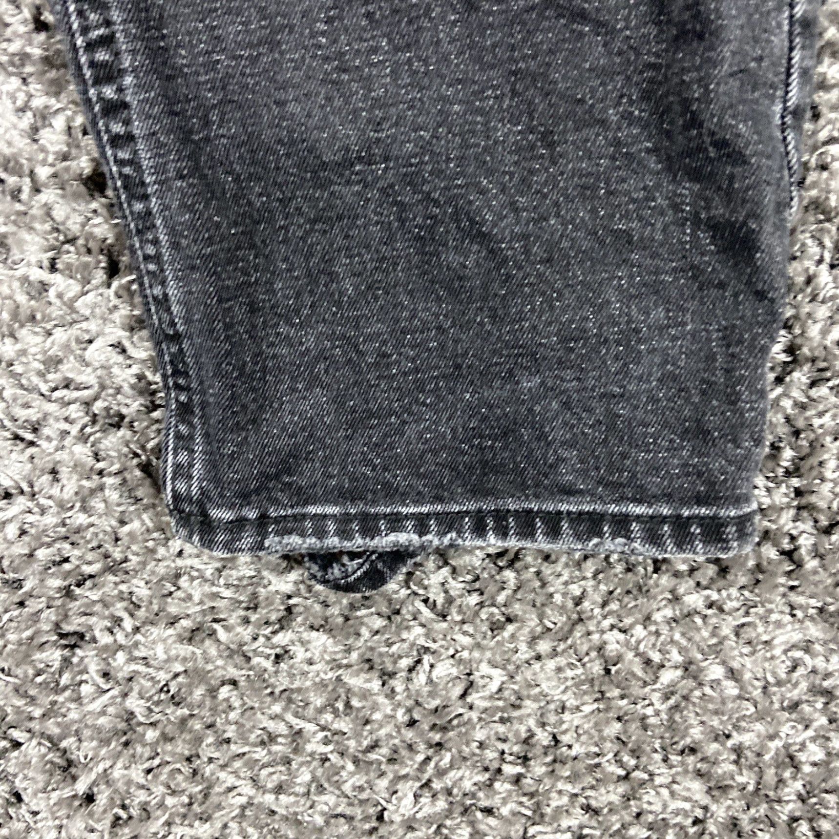 Abercrombie & Fitch Abercrombie & Fitch Curve Love Jeans Size 2 Black Distressed Straight Women Size 26" / US 2 / IT 38 - 2 Thumbnail