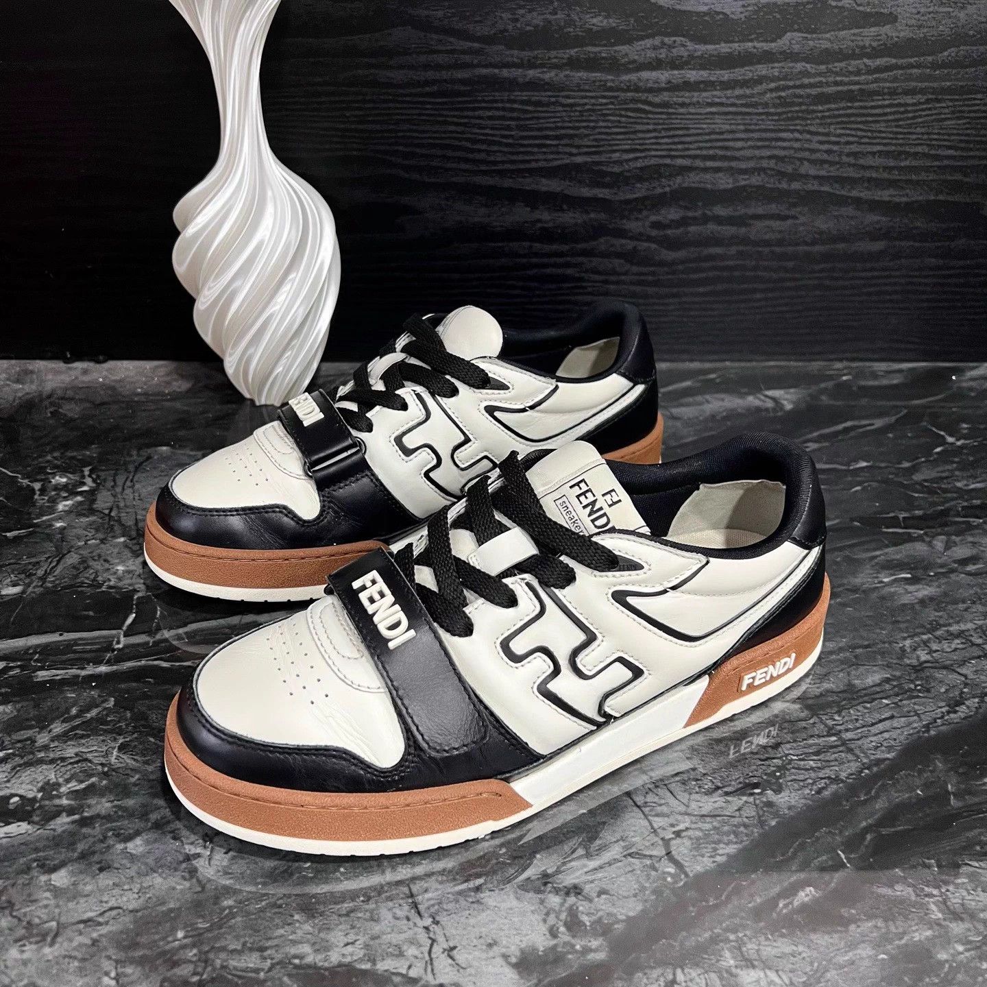 Fendi Fendi 42 black white panda low top sneaker Size US 9 / EU 42 - 1 Thumbnail