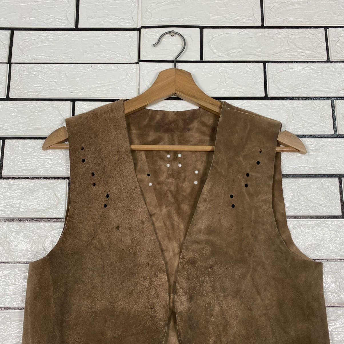 Japanese Brand Vintage Genuine Leather Vest Jacket Western Design Size US M / EU 48-50 / 2 - 4 Thumbnail