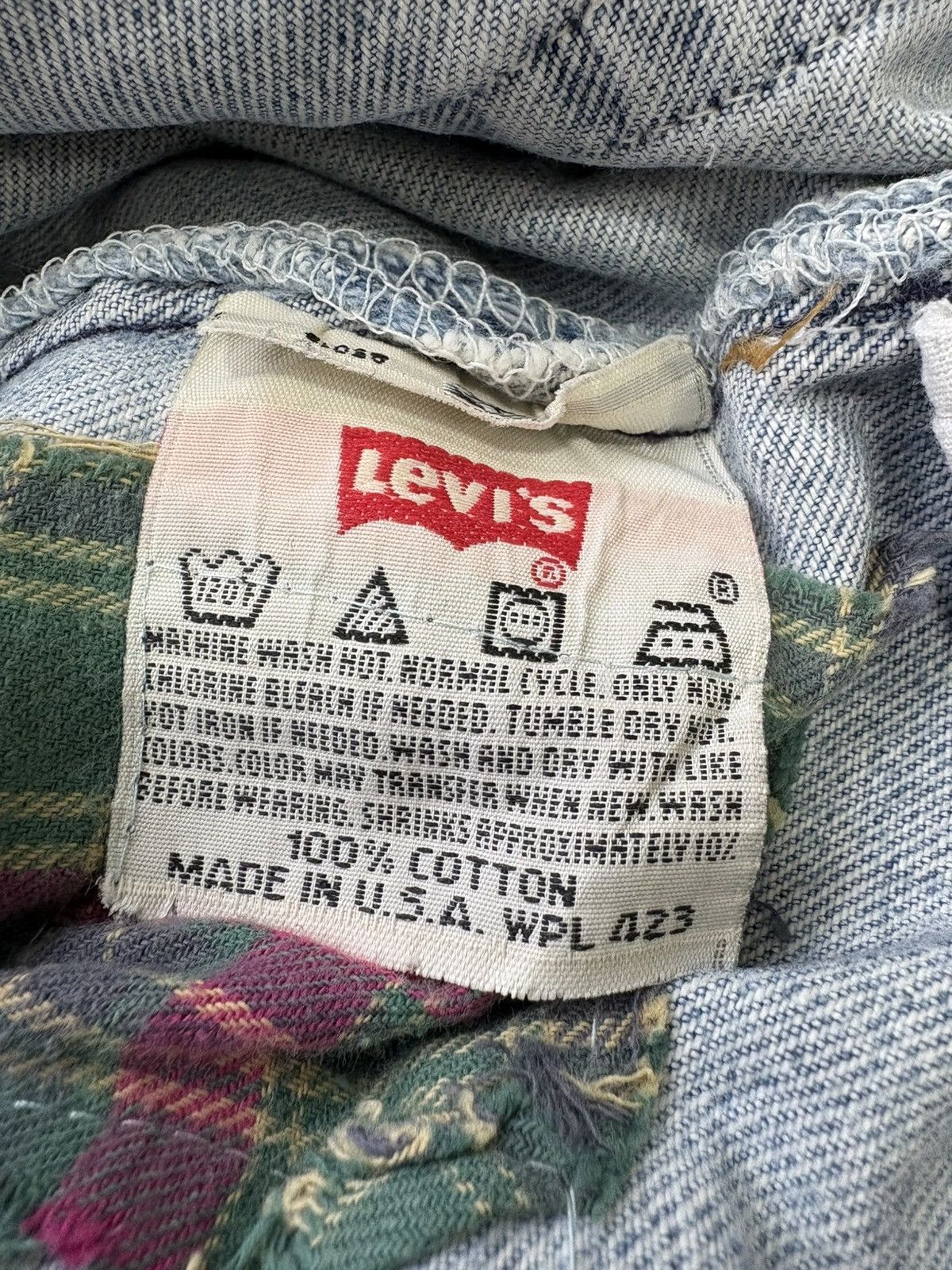 Levi's Vintage Clothing Levis 501XX Distressed Jeans Size US 32 / EU 48 - 13 Thumbnail