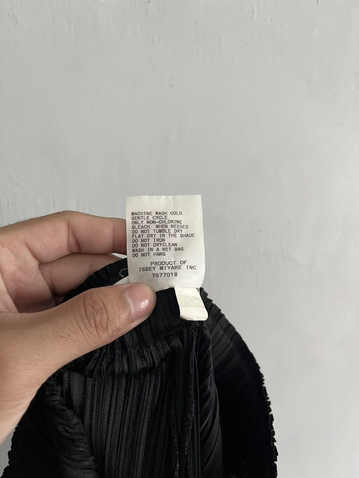 Pleats Please Issey Miyake Pleats Please Blast Pants Size 30" / US 8 / IT 44 - 5 Thumbnail