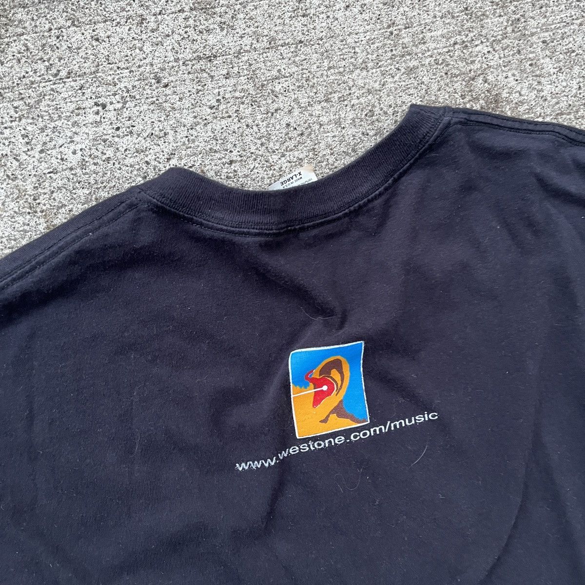Vintage Vintage Westfield In Ear T-Shirt Size XL Made In USA Size US L / EU 52-54 / 3 - 5 Thumbnail