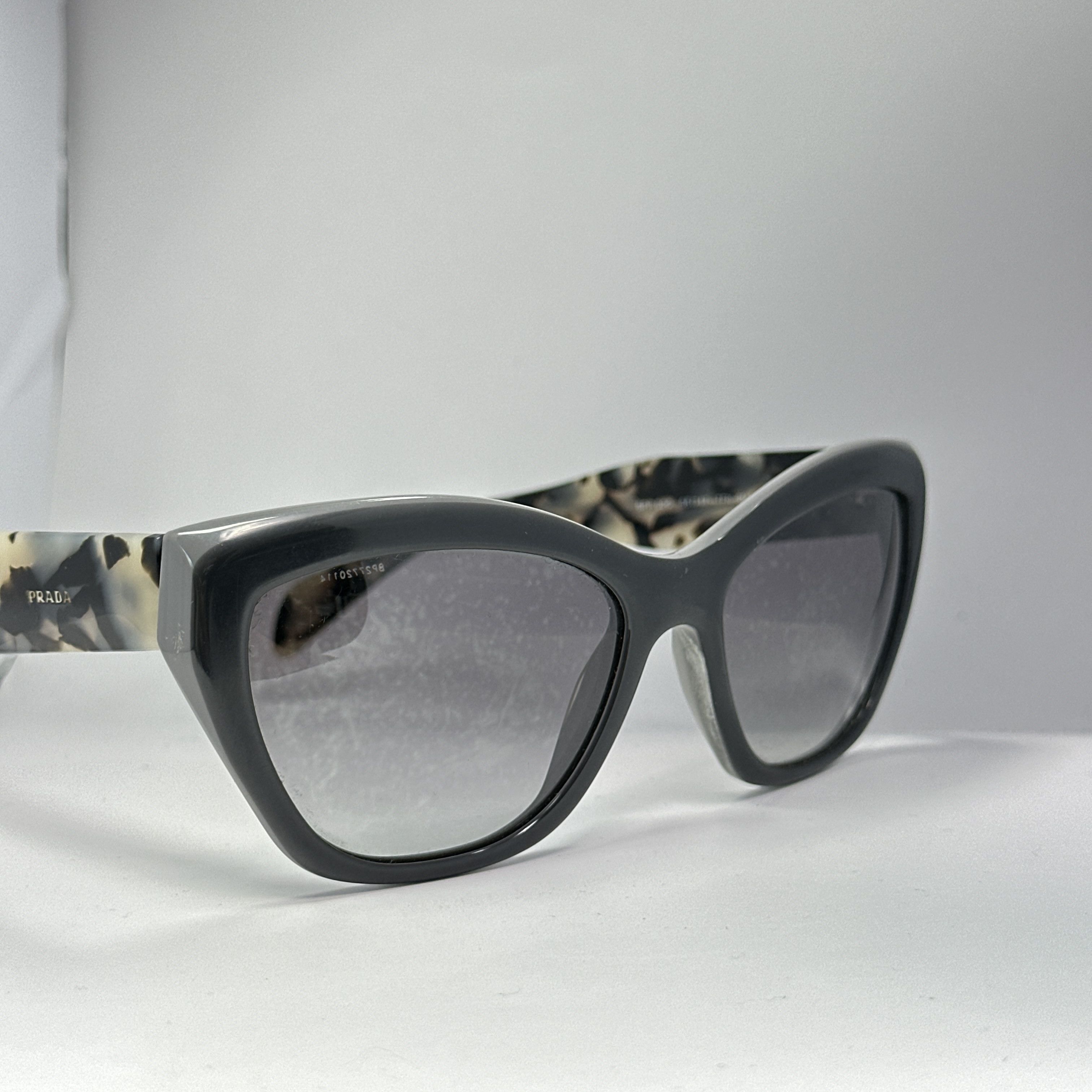 Prada Vintage Avant Garde Prada Tortoise Sunglasses Y2K Size ONE SIZE - 4 Thumbnail