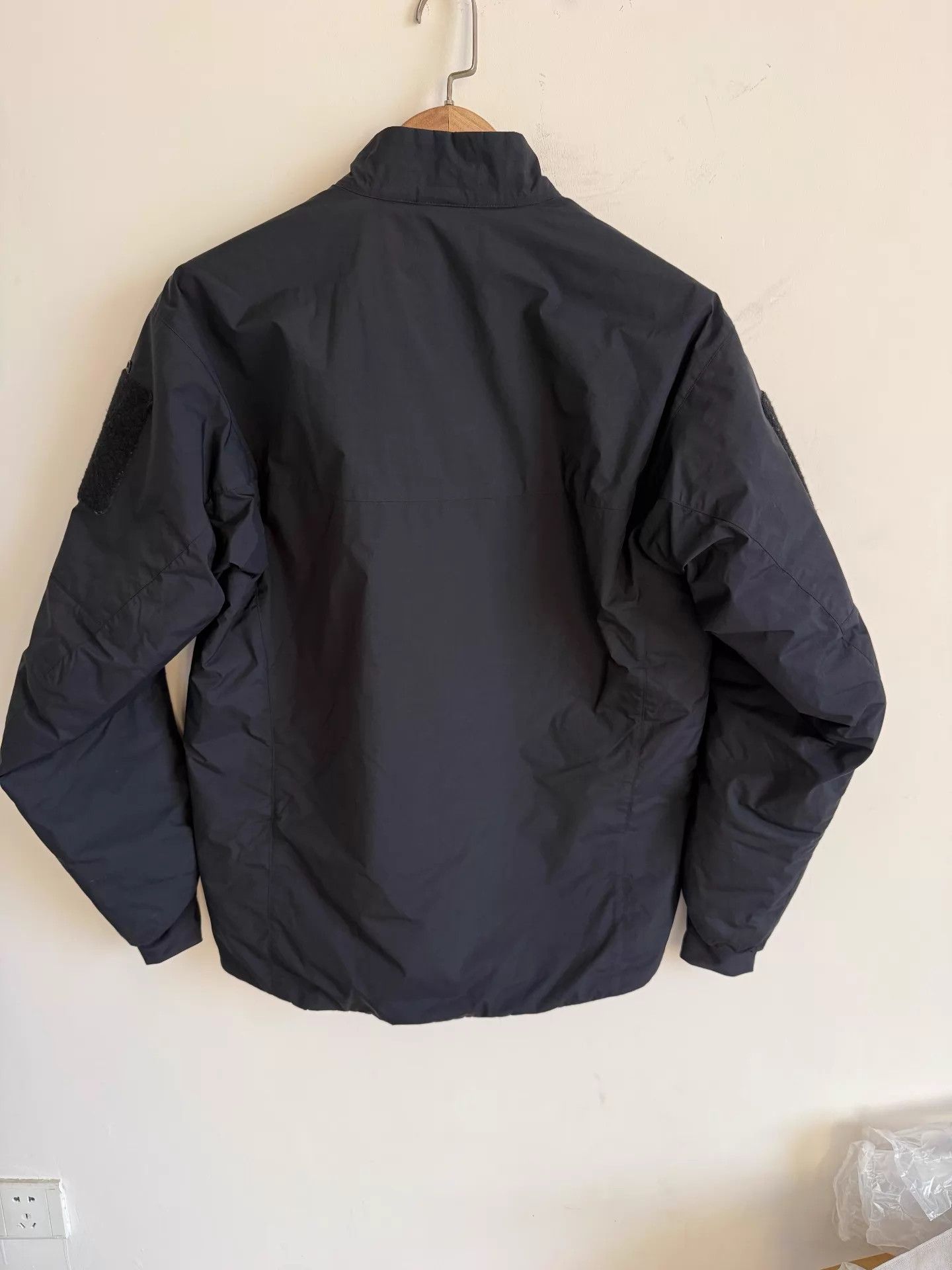 Arc'teryx ARC'TERYX Leaf Cold Wx Jacket LT Vintage Black S Light Worn Size US S / EU 44-46 / 1 - 2 Thumbnail