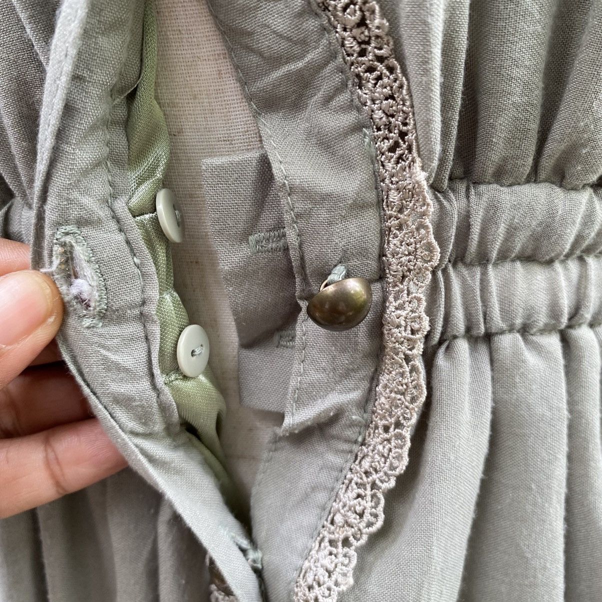 Japanese Brand axes femme Vintage Light Green Embroidered Lace Dress Size M / US 6-8 / IT 42-44 - 23 Thumbnail
