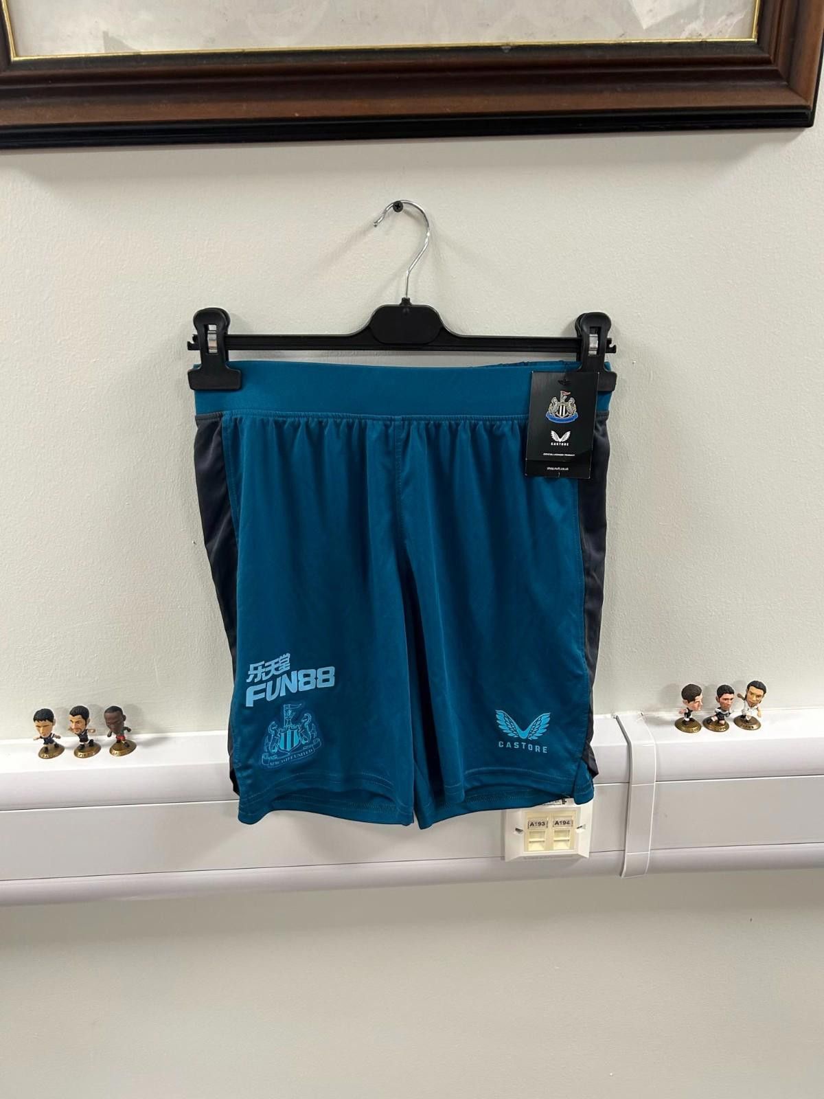 Castore Newcastle United 2022-2023 Sports Shorts (BNWT) S Size ONE SIZE - 1 Preview