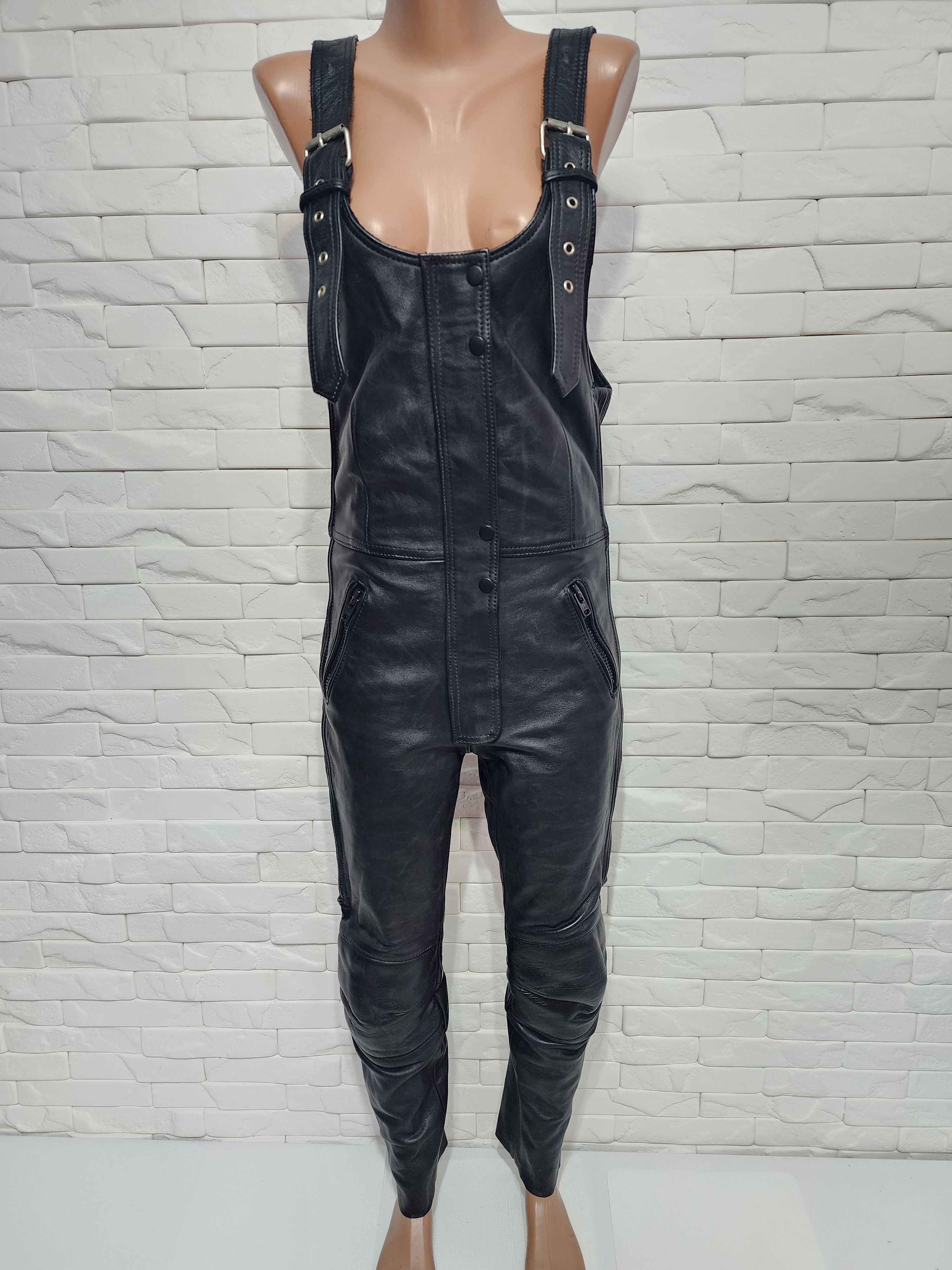 Other Unisex black leather jumpsuit. Size 36" / US 14 / IT 50 - 1 Thumbnail