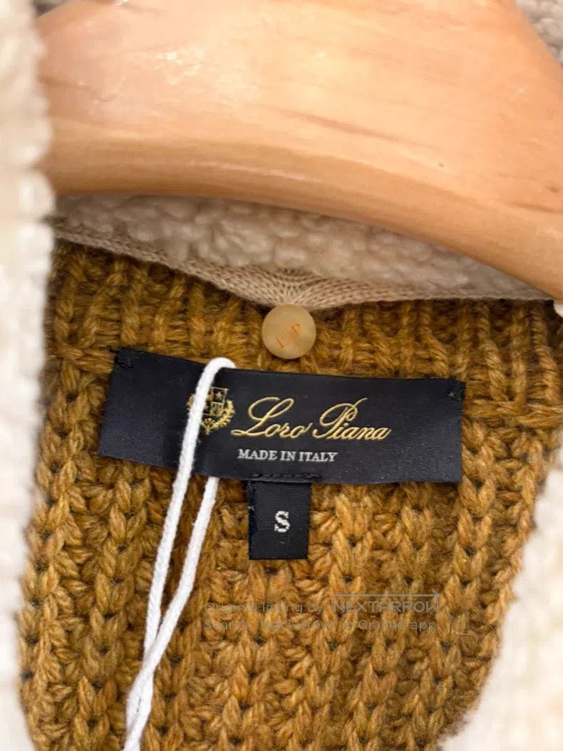 Loro Piana Loro Piana Cashmere and Lamb Fur Collar Cardigan Size S / US 4 / IT 40 - 4 Thumbnail
