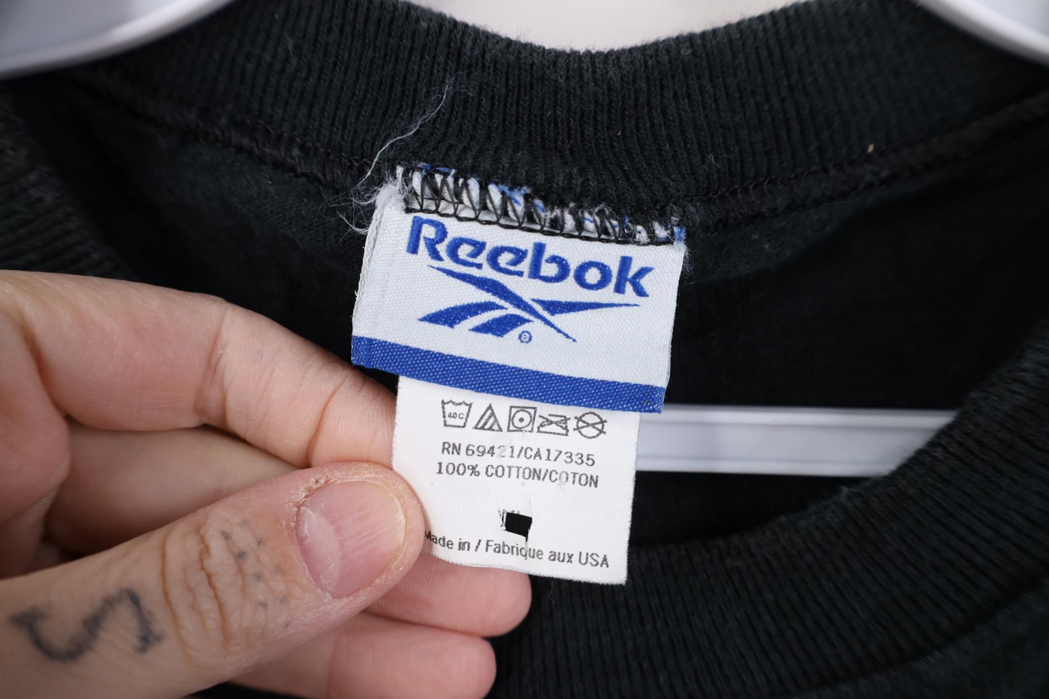 Reebok Vintage 90s Reebok Spell Out Sleeveless Muscle T-Shirt USA Size US S / EU 44-46 / 1 - 6 Thumbnail