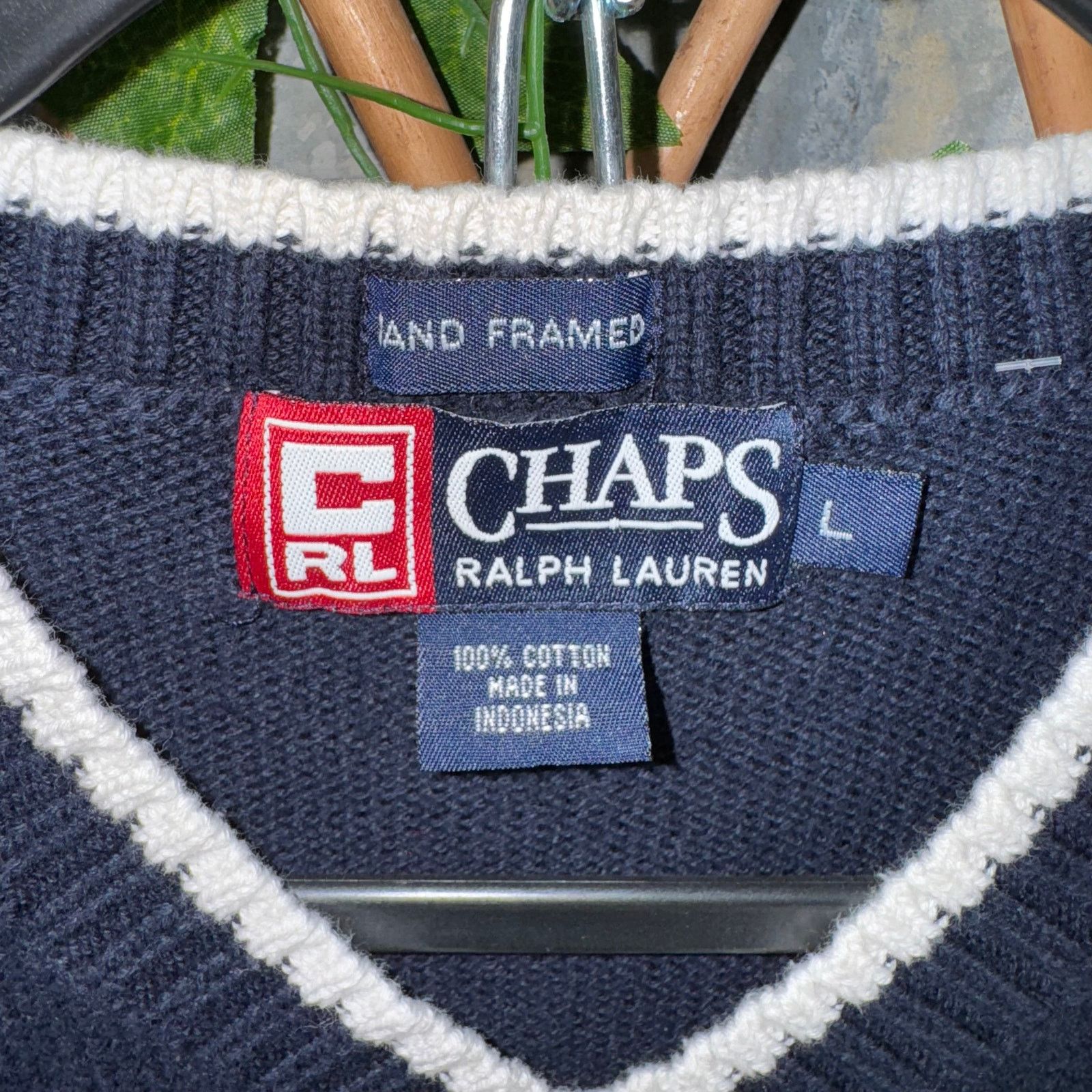 Chaps Ralph Lauren Vintage Y2K chaps by Ralph Lauren embroidered 00s prep vest Size US L / EU 52-54 / 3 - 3 Thumbnail