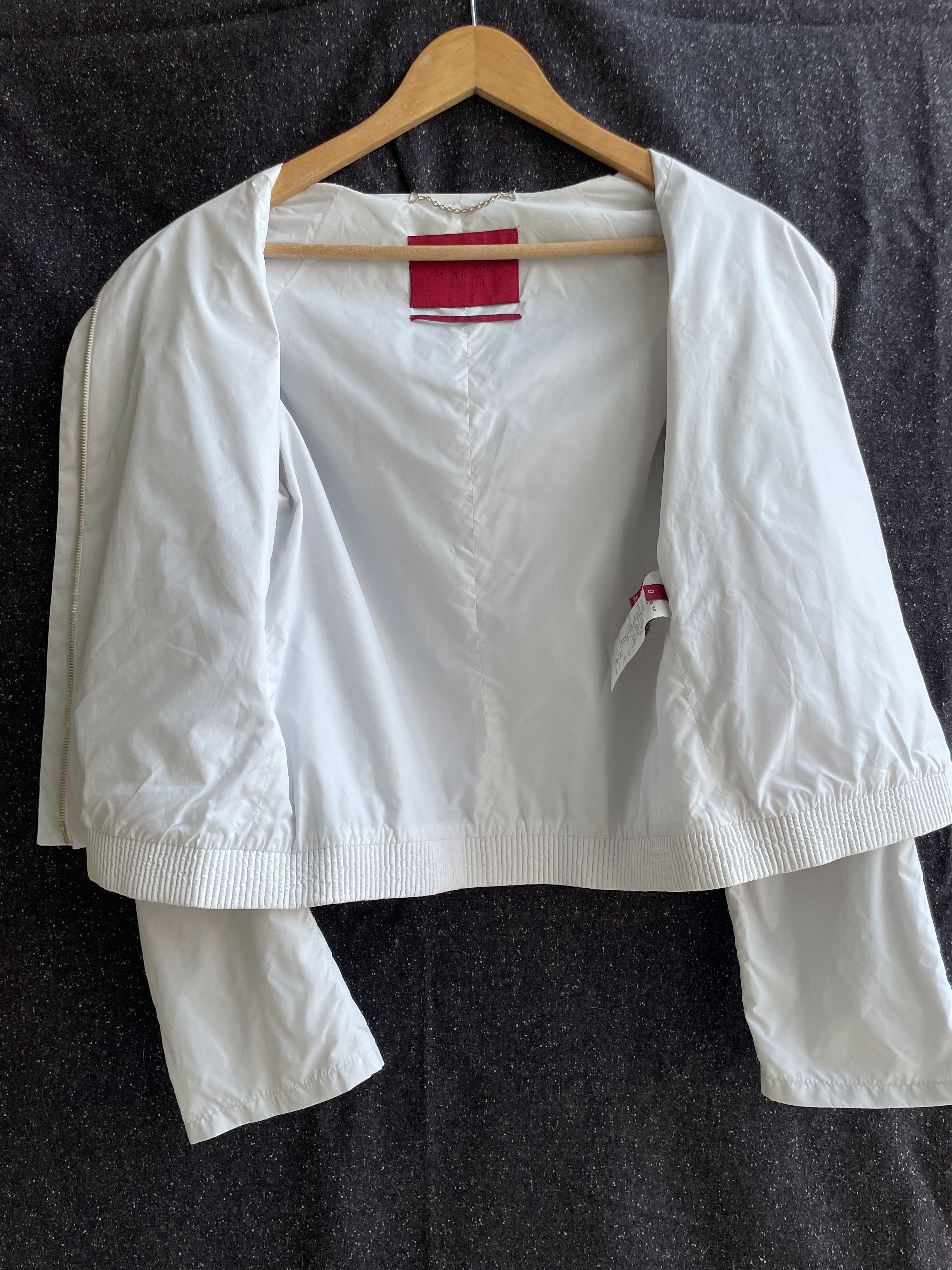 Moncler Moncler Gamme Rouge Womens Lightweight Cropped Jacket Size XS / US 0-2 / IT 36-38 - 3 Thumbnail