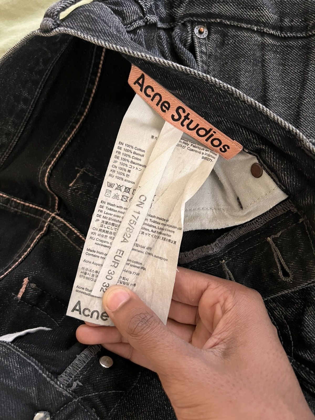 Acne Studios Acne Studios Regular Fit “1996 Vintage Black” denim Size US 30 / EU 46 - 6 Thumbnail