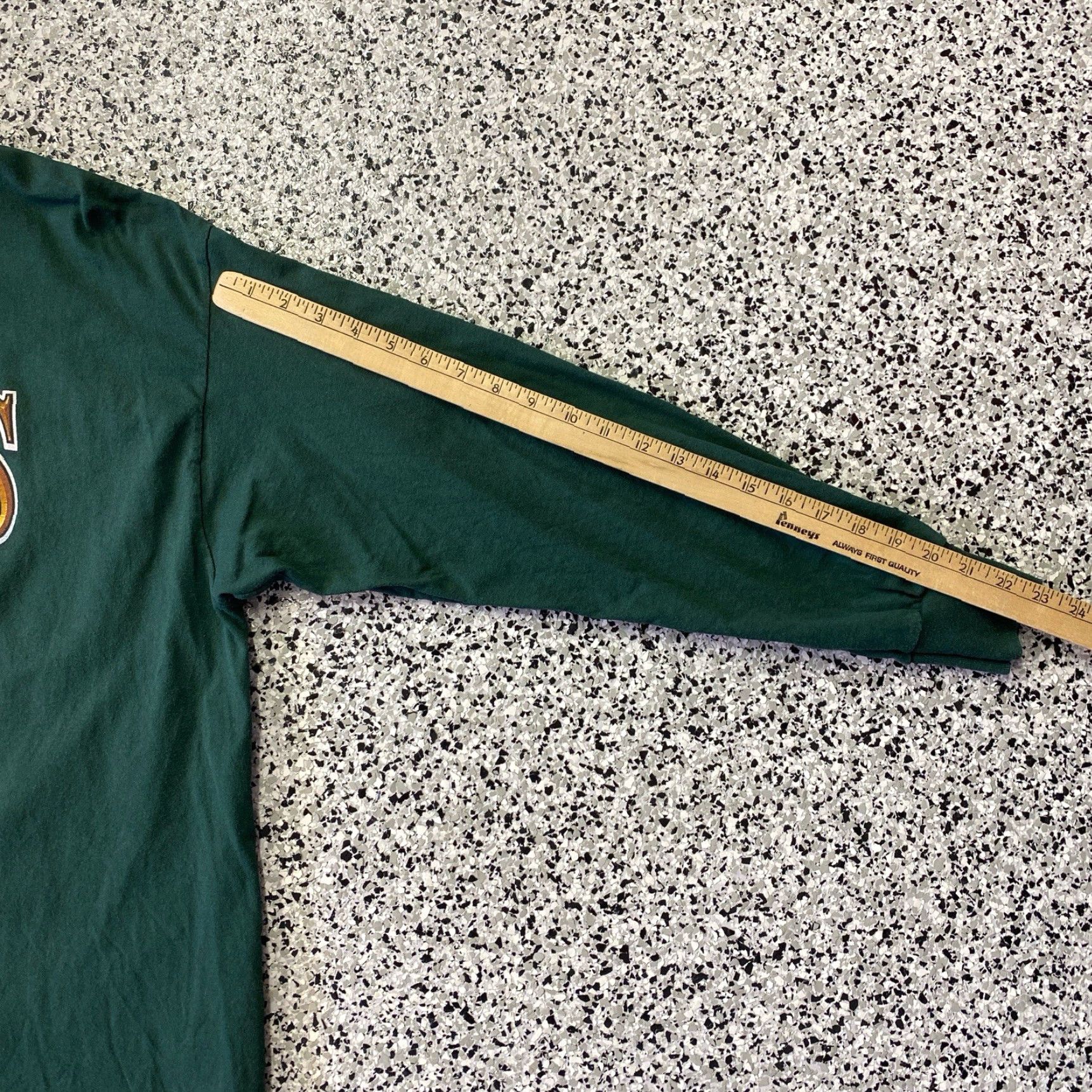 NFL VINTAGE NFL Green Bay Packers helmet Logo T-Shirt Long Sleeve XL Men XS? Size US XL / EU 56 / 4 - 4 Thumbnail