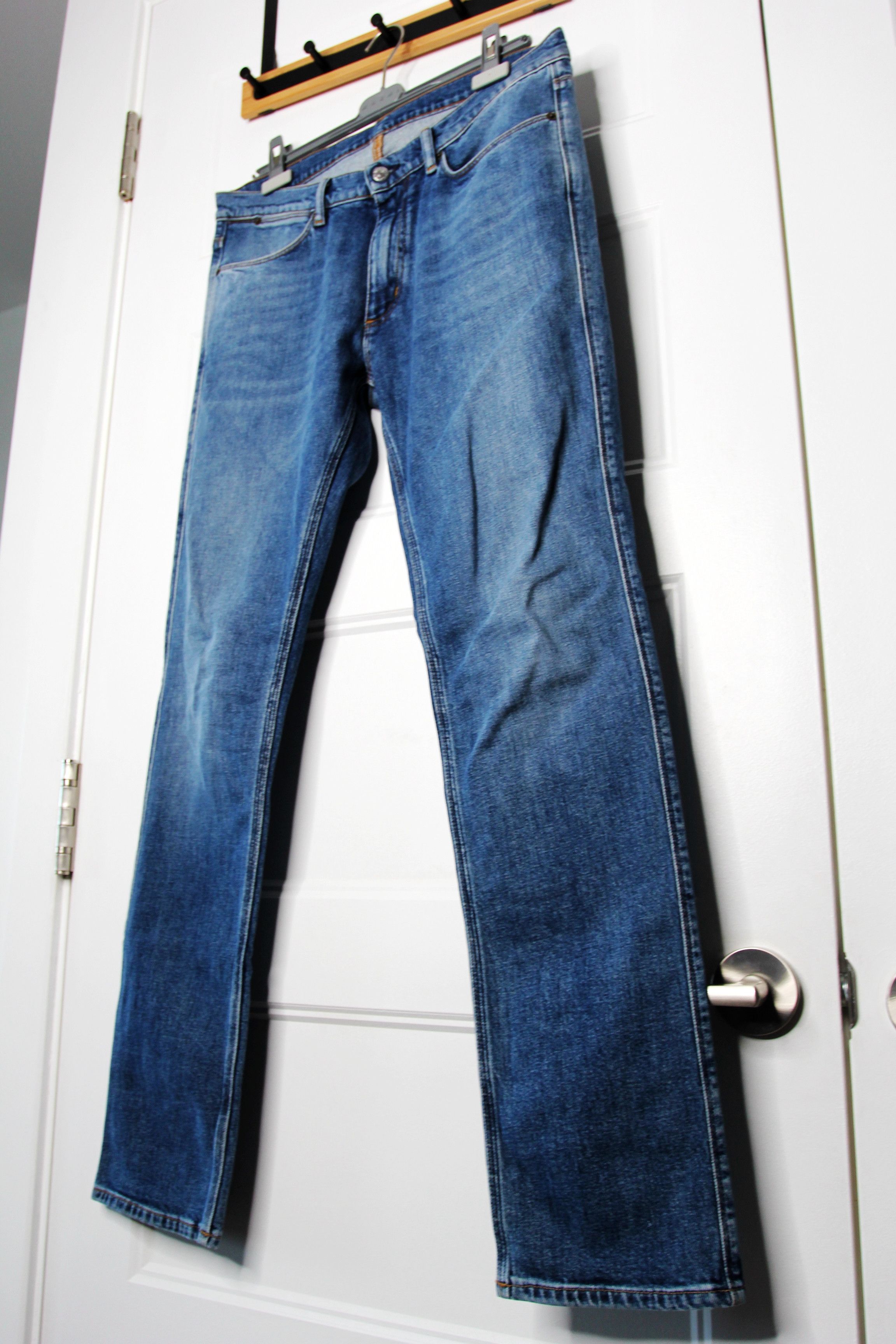 Acne Studios BNWT AW22 ACNE STUDIOS MAX MID BLUE SLIM FIT JEANS 34 Size US 34 / EU 50 - 5 Thumbnail