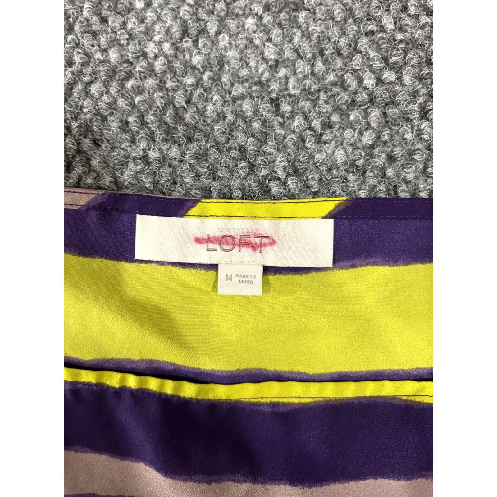 Loft LOFT Shirt Womens Medium Yellow Purple Stripe Blouse Top 100% Polyester Casual Size M / US 6-8 / IT 42-44 - 6 Thumbnail