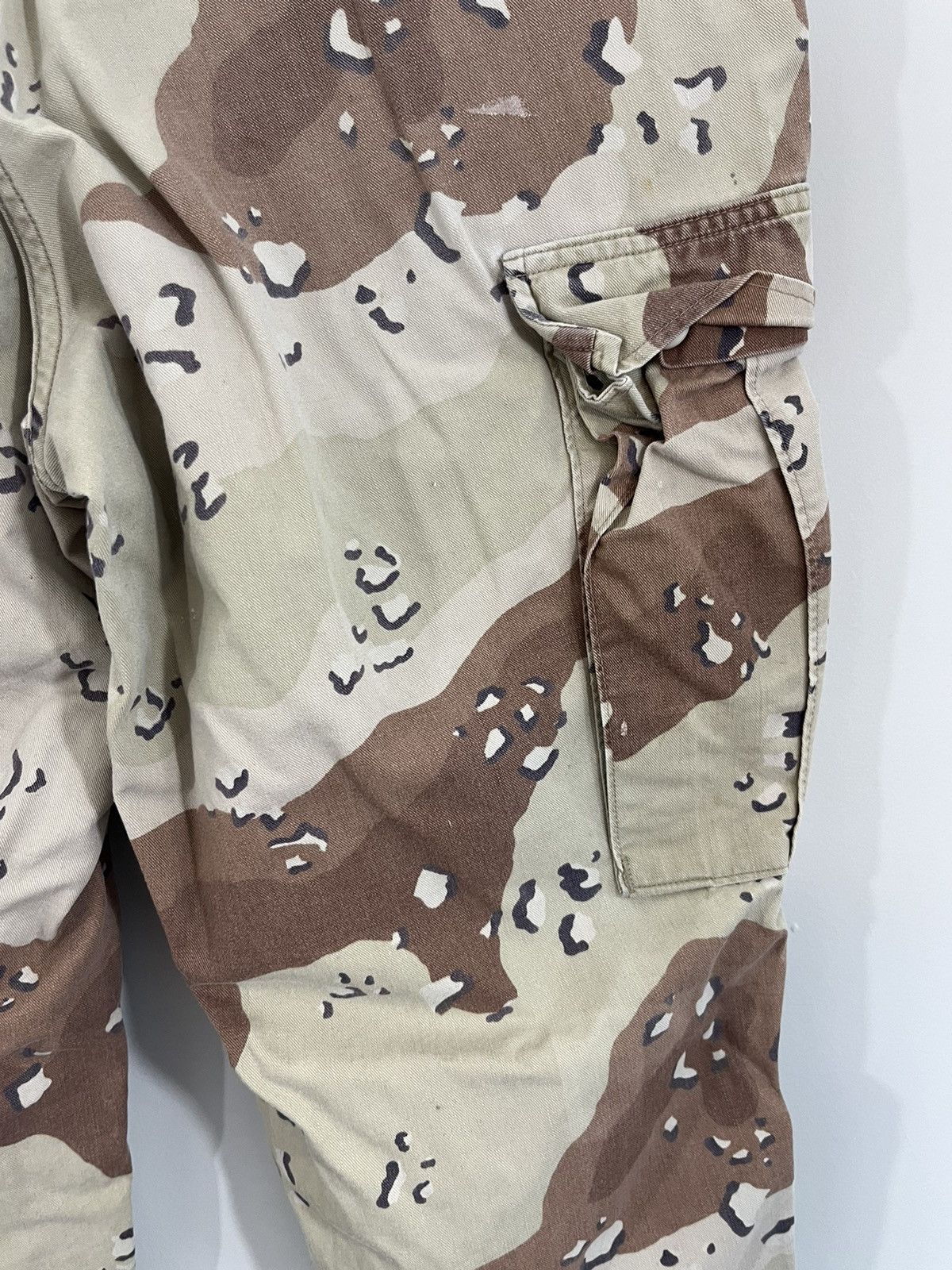 Vintage Thrashed Cut Off Raw Hem Desert Camo Cargo Military Pants Size US 36 / EU 52 - 16 Thumbnail