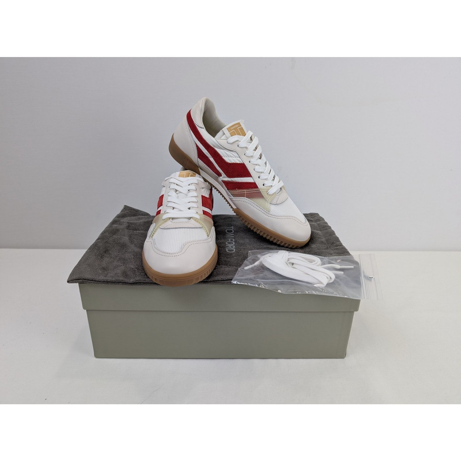 Tom Ford o1rshd1 Low Top Sneakers in off-white/Dark Red 7 Size US 7 / EU 40 - 17 Thumbnail