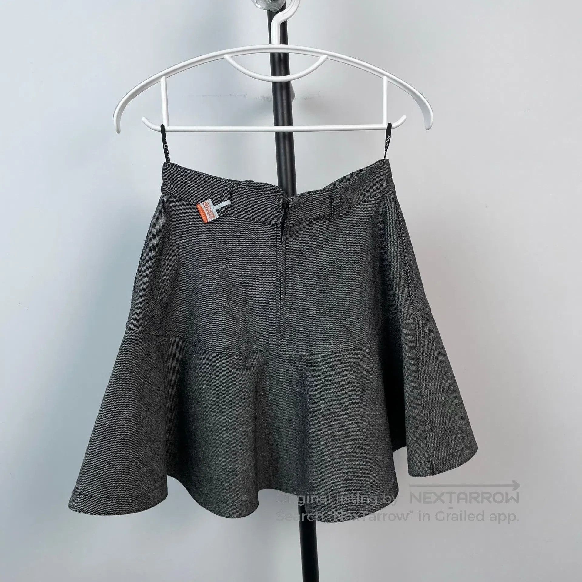 Dior Dior Gray Ruffled Hem Skirt| Size 33" - 2 Thumbnail