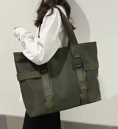 Japanese Brand Khaki Shoulder Bag Size ONE SIZE - 3 Thumbnail