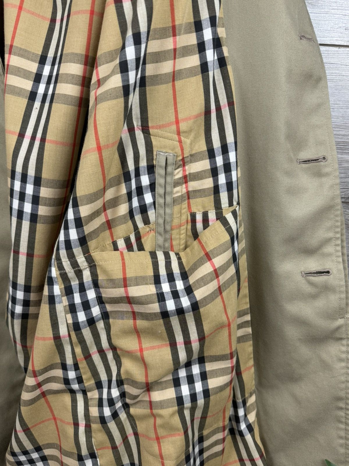 Burberry TRENCH BURBERRYS RARE VINTAGE SIZE 50 MADE IN ENGLAND 🏴󠁧󠁢󠁥󠁮󠁧󠁿 Size US L / EU 52-54 / 3 - 7 Thumbnail