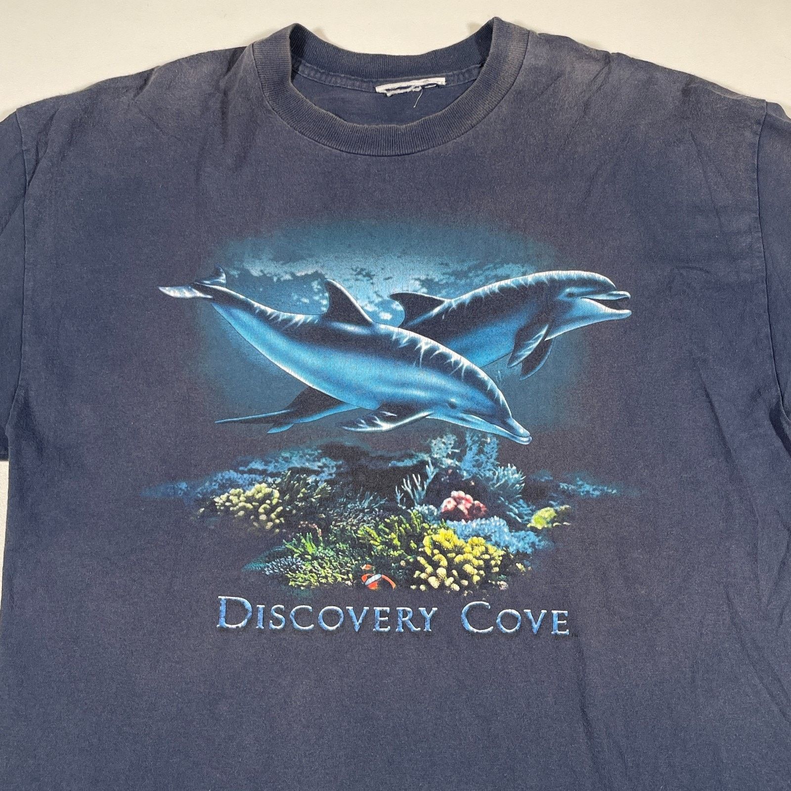 Vintage Vintage Discovery Cove Orlando Dolphin Navy Tee T Shirt Size US XL / EU 56 / 4 - 2 Thumbnail