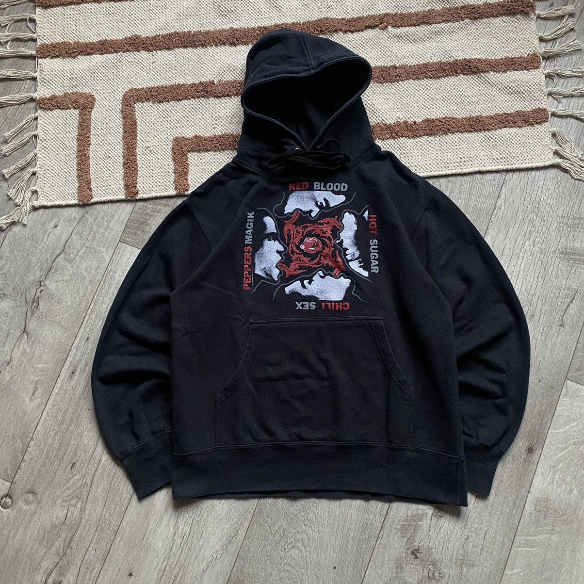 Band Tees VINTAGE RED HOT CHILI PEPPERS BLOOD SUGAR SEX MAGIK HOODIE Size US S / EU 44-46 / 1 - 1 Thumbnail