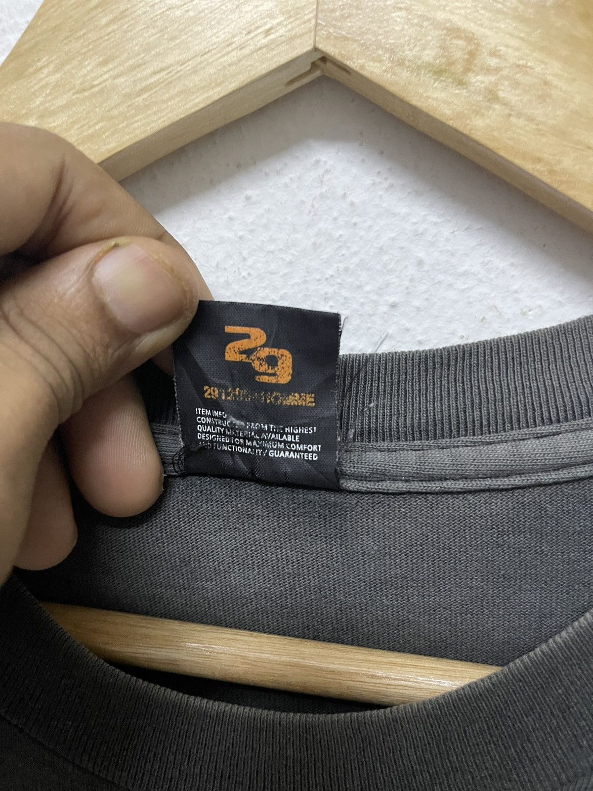 Seditionaries VINTAGE 291295=HOMME OFF BEATS FADED TSHIRT RARE Size US M / EU 48-50 / 2 - 12 Thumbnail