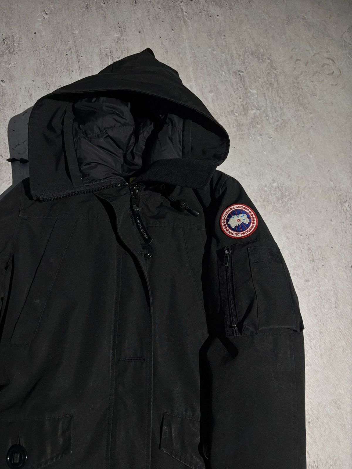 Canada Goose Arctic Parka Canada Goose Montebello Black Fur Gorpcore Size US M / EU 48-50 / 2 - 5 Thumbnail