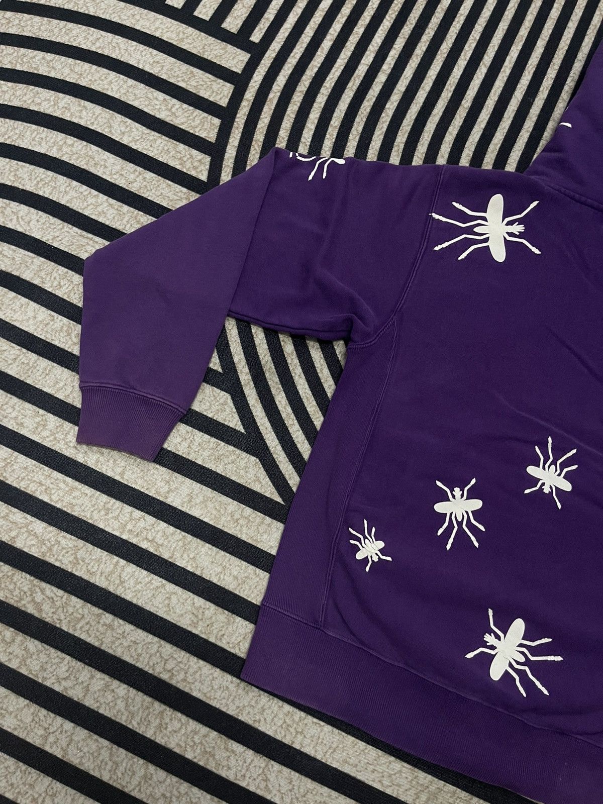 Futura 2000s FUTURALABORATORIES “ALL WOMEN ARE CREATED EQUAL”HOODIE Size S / US 4 / IT 40 - 13 Thumbnail