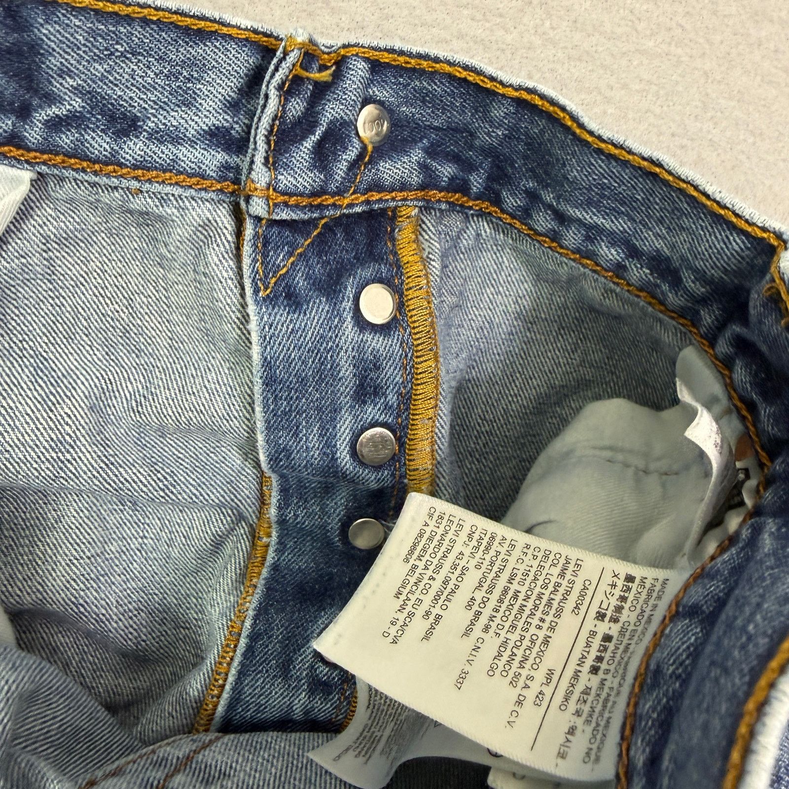 Levi's Levis 501 Jeans Men's 40x29 Blue Denim Faded Straight Leg Size US 40 / EU 56 - 5 Thumbnail