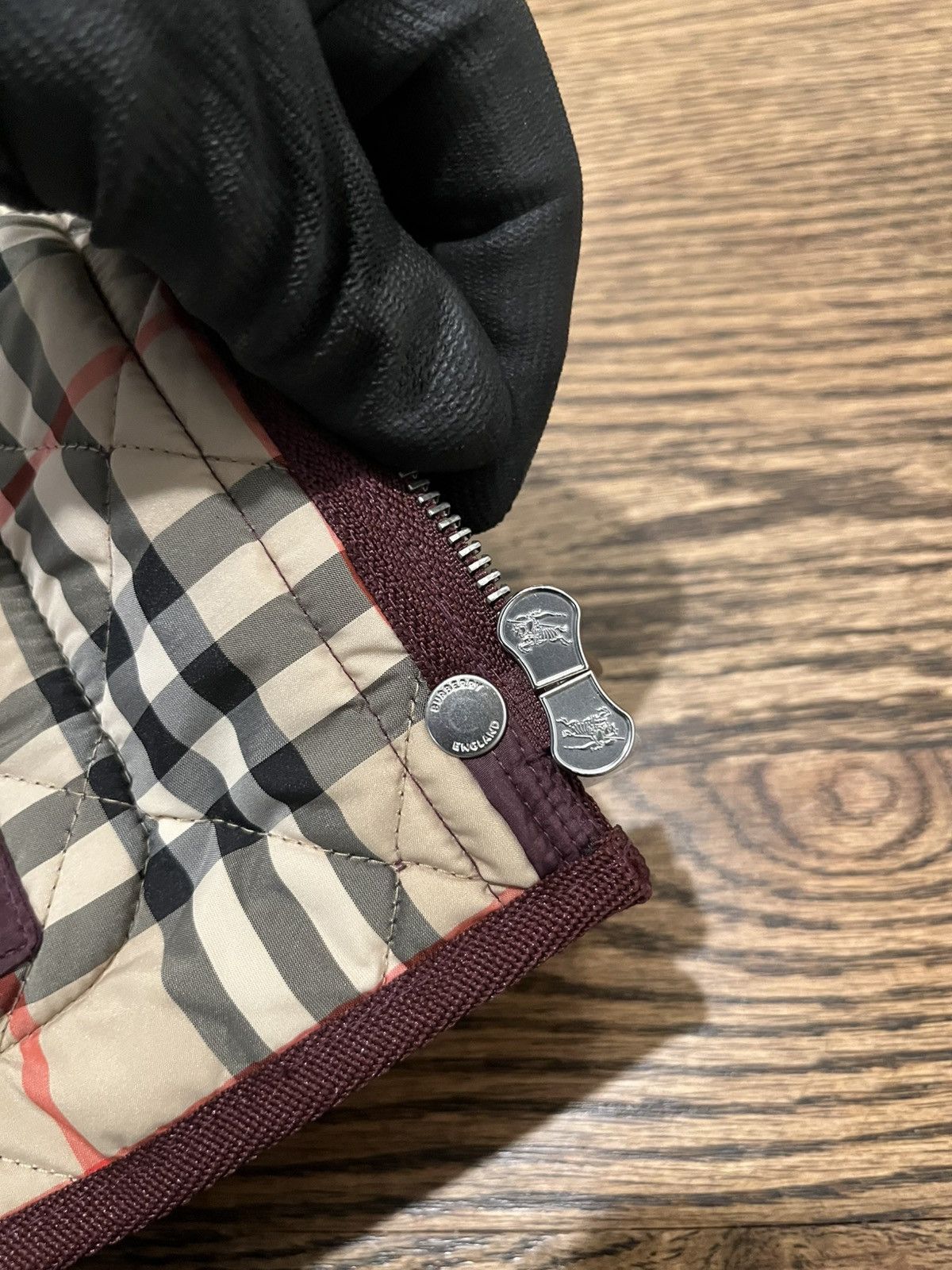 Burberry Burberry Cropped Quilted Nylon Jacket Size L / US 10 / IT 46 - 14 Thumbnail