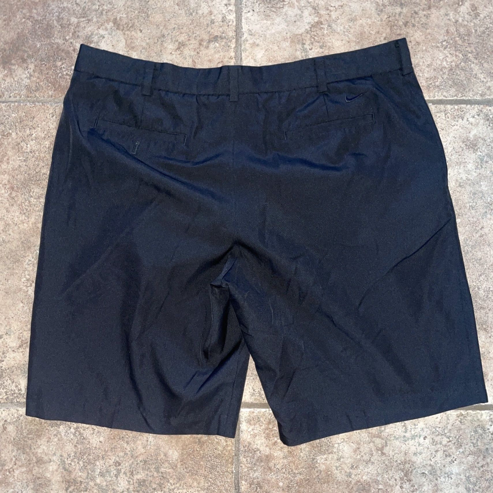 Nike Nike Golf Shorts Mens 38 Black Chino Regular Casual Mens Size US 38 / EU 54 - 4 Thumbnail