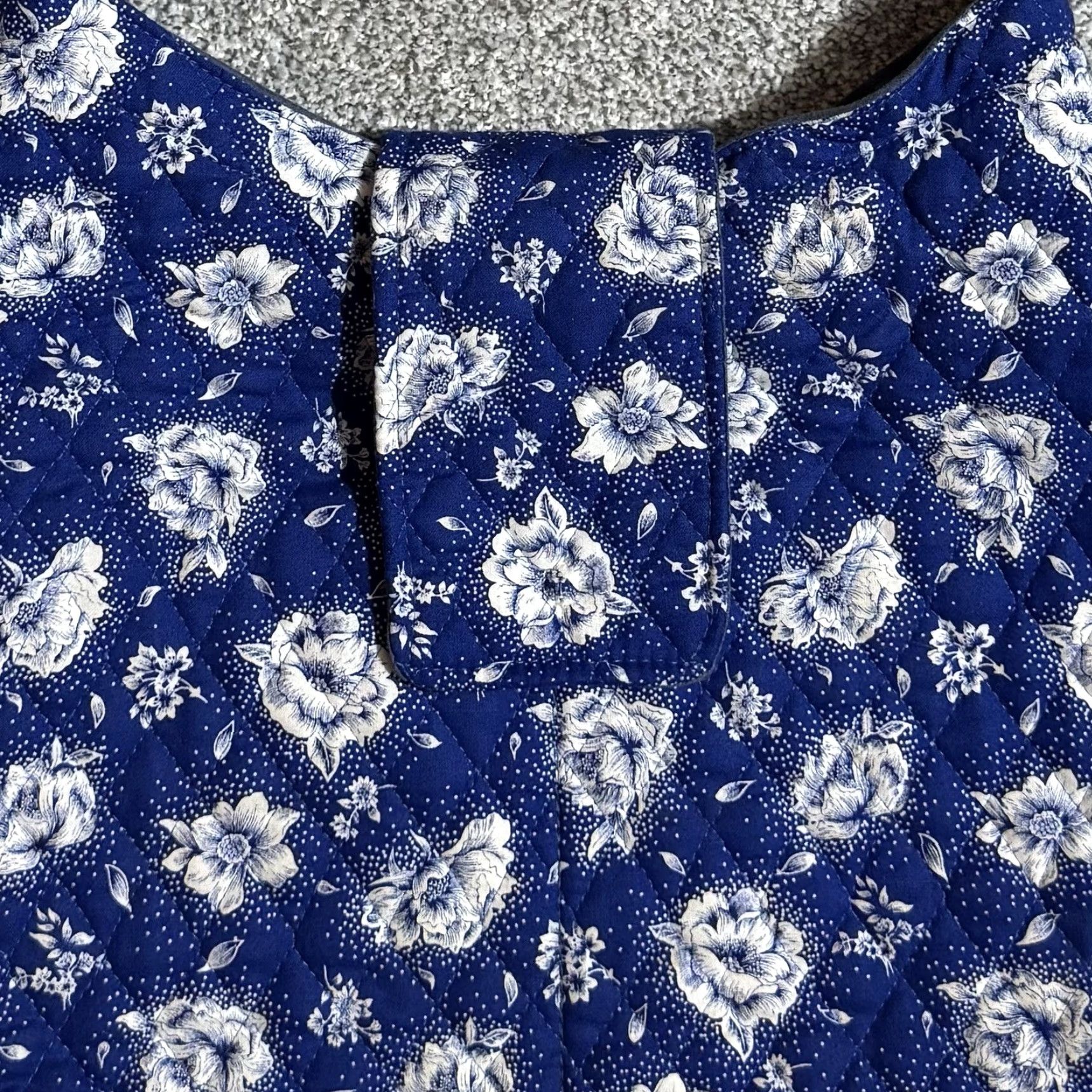 Vintage VINTAGE Floral Shoulder Bag Boho Cottagecore Retro 80s 90s Quilted Fabric Purse Blue Cotton White Strap Womens Size ONE SIZE - 3 Thumbnail