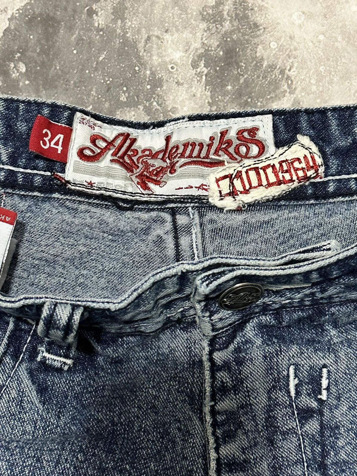 Akademiks Akademiks Embroidered Script Logo Jeans Size US 34 / EU 50 - 12 Thumbnail