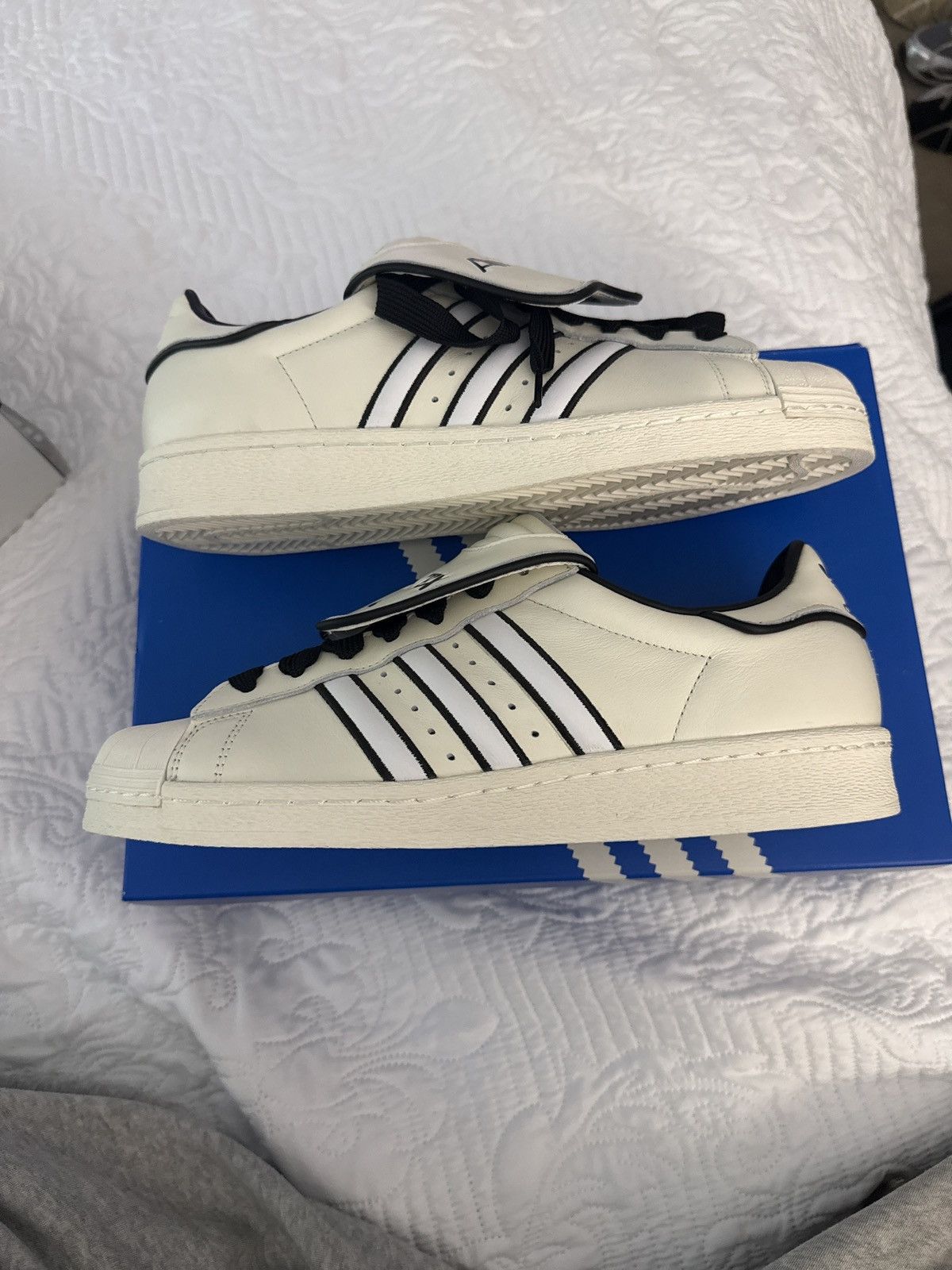 Adidas Adidas x Avirex Superstars Size US 11.5 / EU 44-45 - 3 Thumbnail