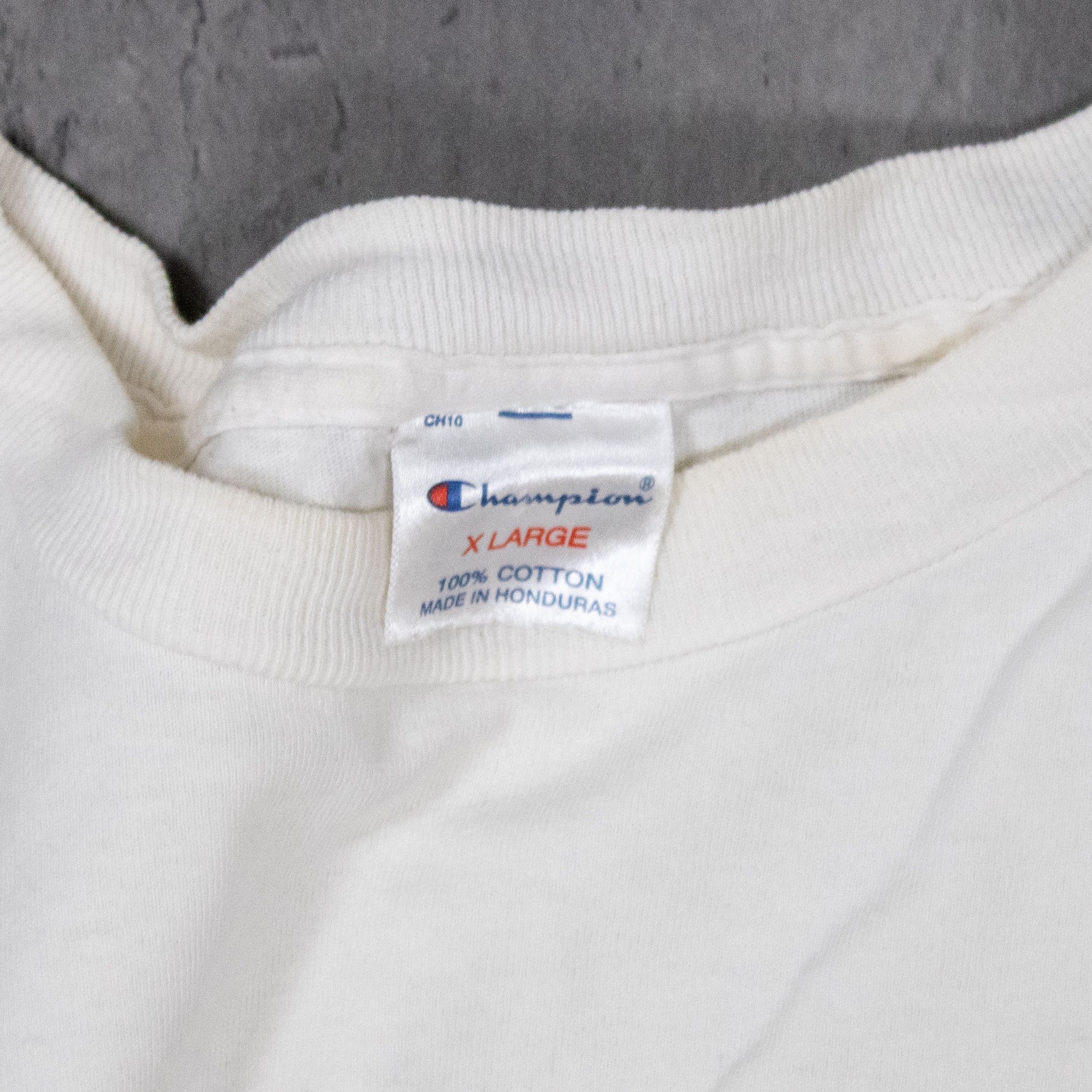 Champion × Vintage Y2K 2000’s Champion Harvard Crest Double Stitch White Tee Size US XL / EU 56 / 4 - 7 Thumbnail