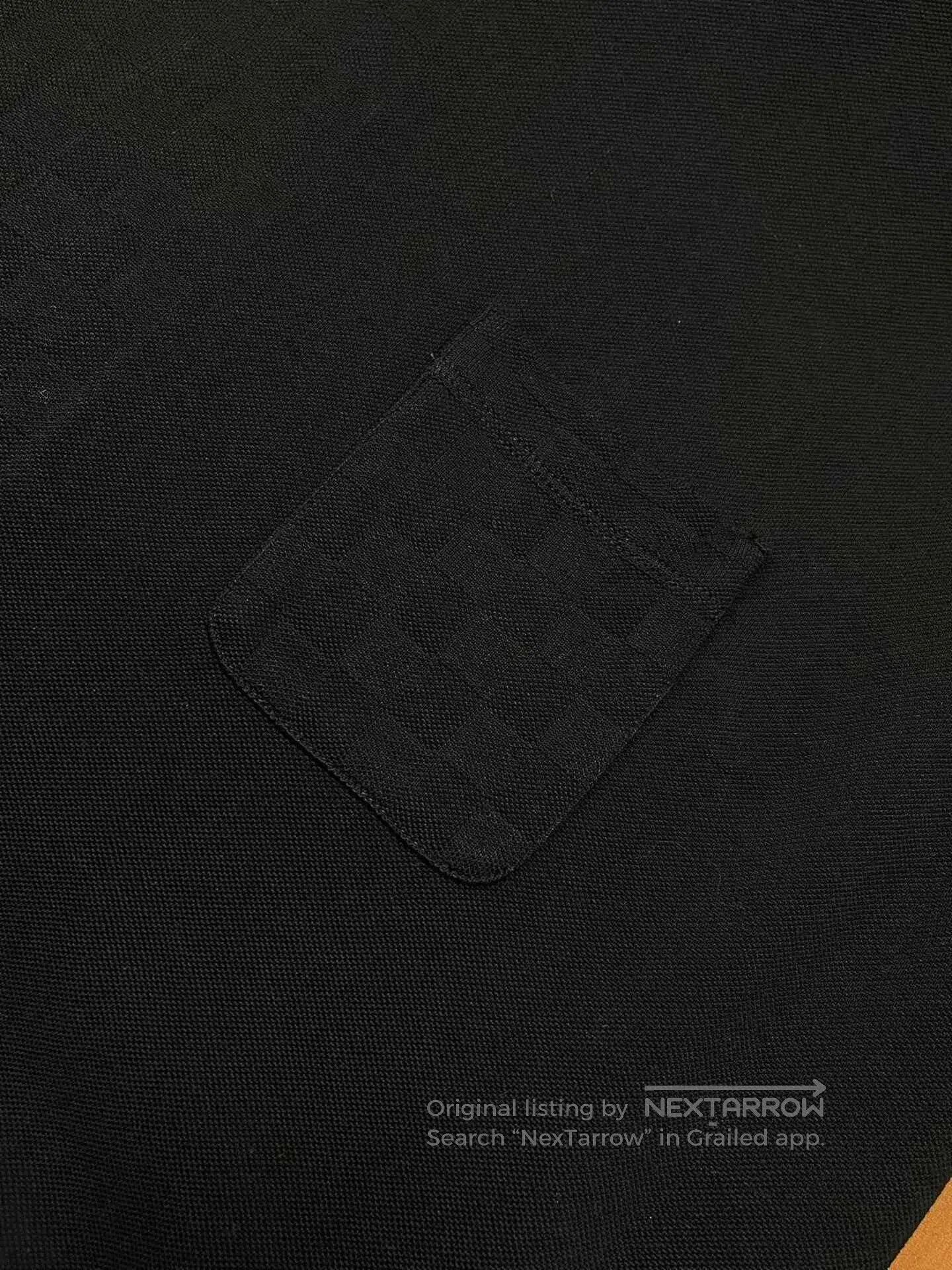 Louis Vuitton Louis Vuitton Men's Solid Short. Size US XL / EU 56 / 4 - 3 Thumbnail