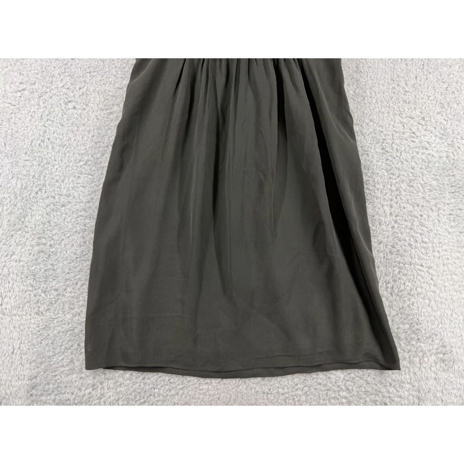Vintage Temperley Dress Womens 8 Gray 100% Silk Keyhole Back Embroidered Knit A-Line V-Neck Short Sleeve Casual Formal Party/Cocktail Size M / US 6-8 / IT 42-44 - 6 Thumbnail