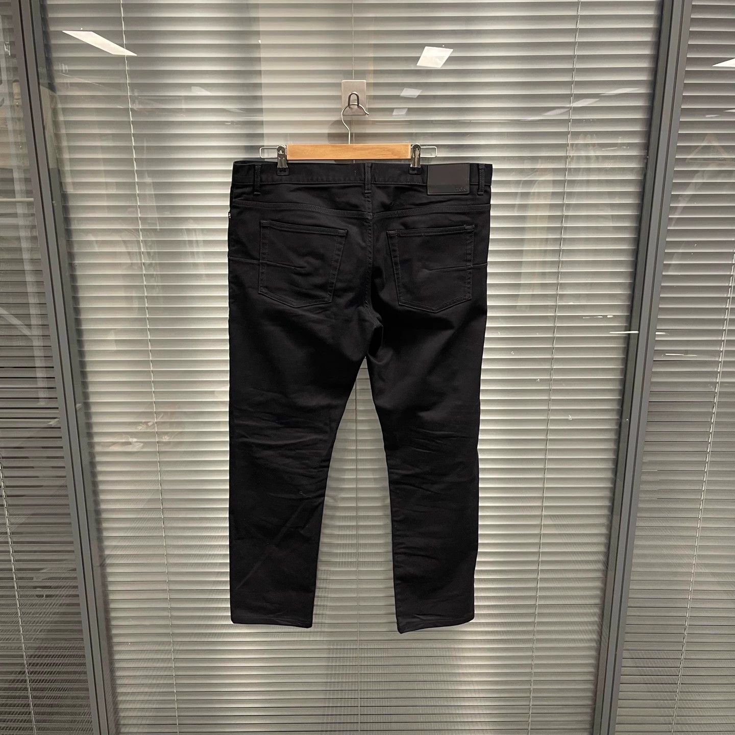 Dior Dior Classic Black Jeans 36 99 New Size US 36 / EU 52 - 2 Thumbnail