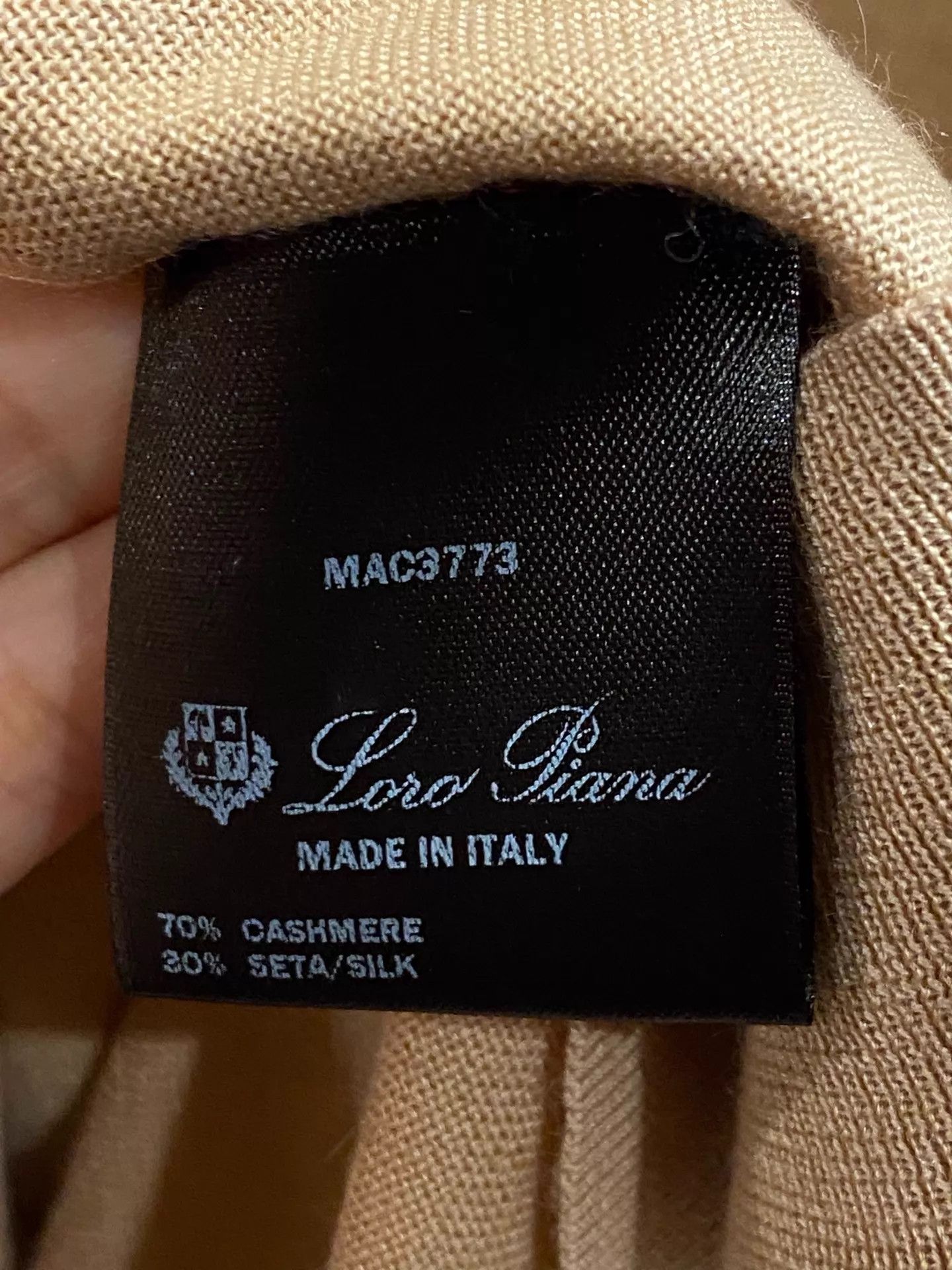 Loro Piana Loro Piana Cashmere-Silk Short Sleeve Classic Shirt 42 Size M / US 6-8 / IT 42-44 - 4 Thumbnail