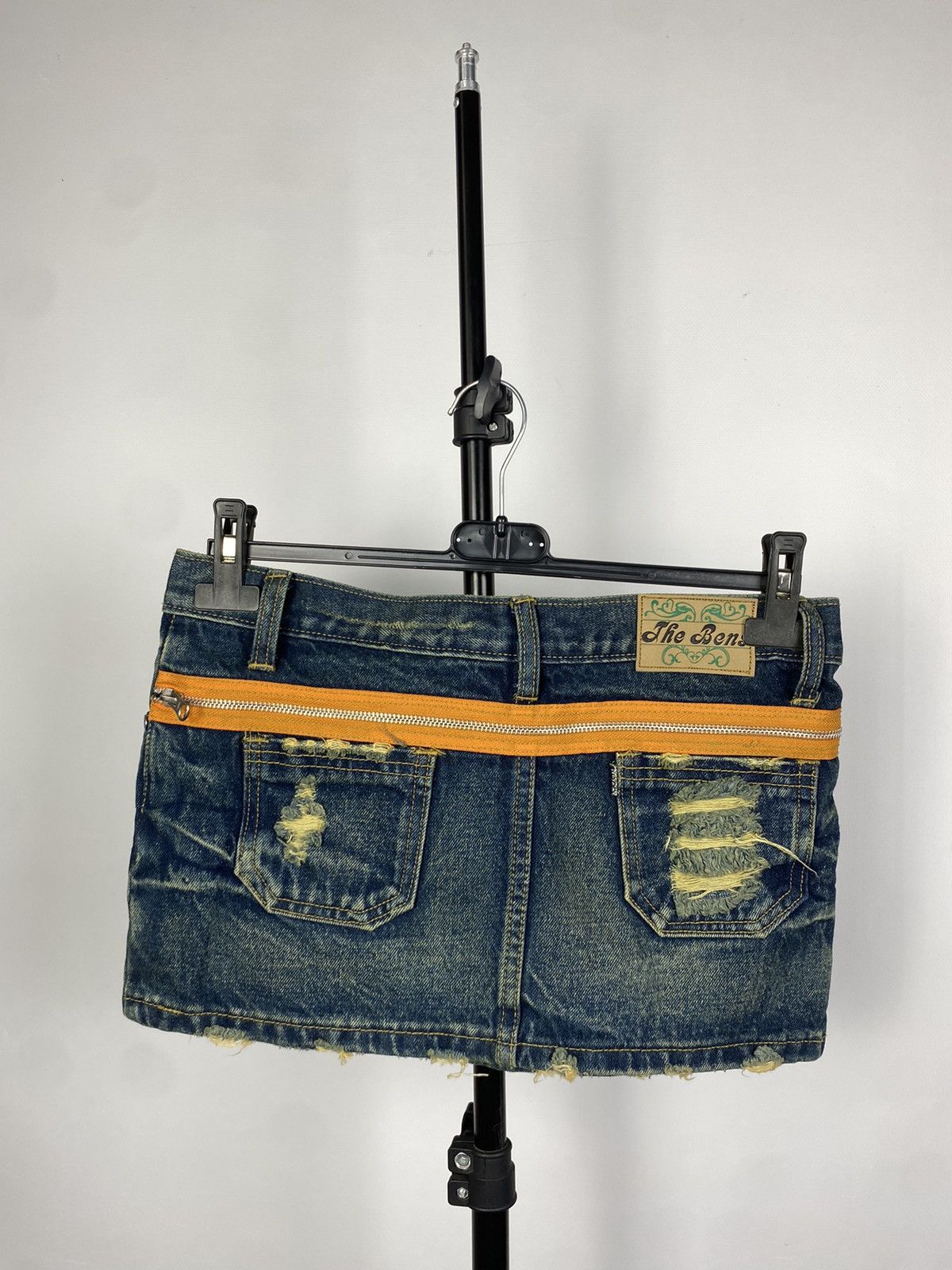 Japanese Brand Vintage Y2K Japanese Zip Retro Mini Skirt 90s Style Size 30" / US 8 / IT 44 - 4 Thumbnail