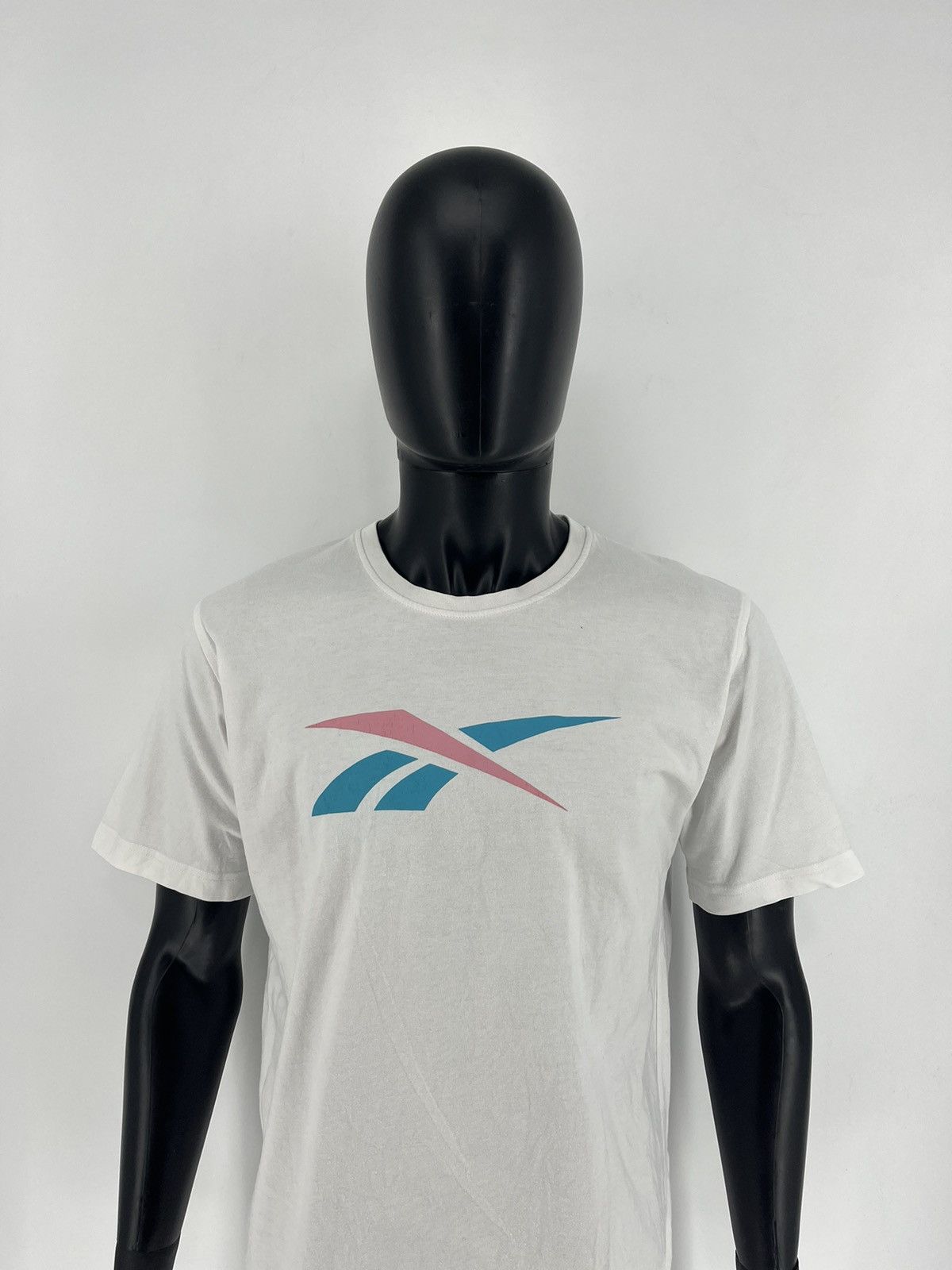 Reebok × Vintage Reebok Vintage 90s Big Logo T-Shirt Sportwear Style Size US XL / EU 56 / 4 - 1 Thumbnail