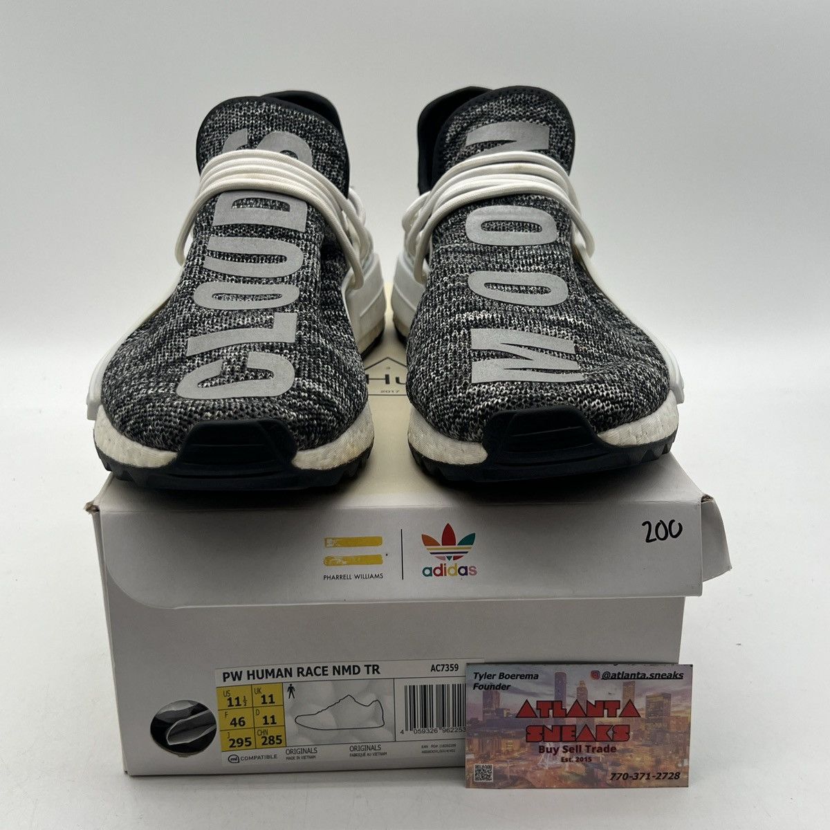 Adidas Pharrell x NMD human race Oreo Size US 11.5 / EU 44-45 - 2 Thumbnail
