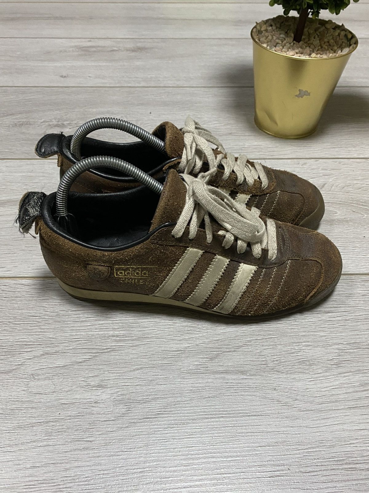 Adidas Adidas Chile 62 vintage leather sneakers shoes Size US 7.5 / EU 40-41 - 2 Thumbnail