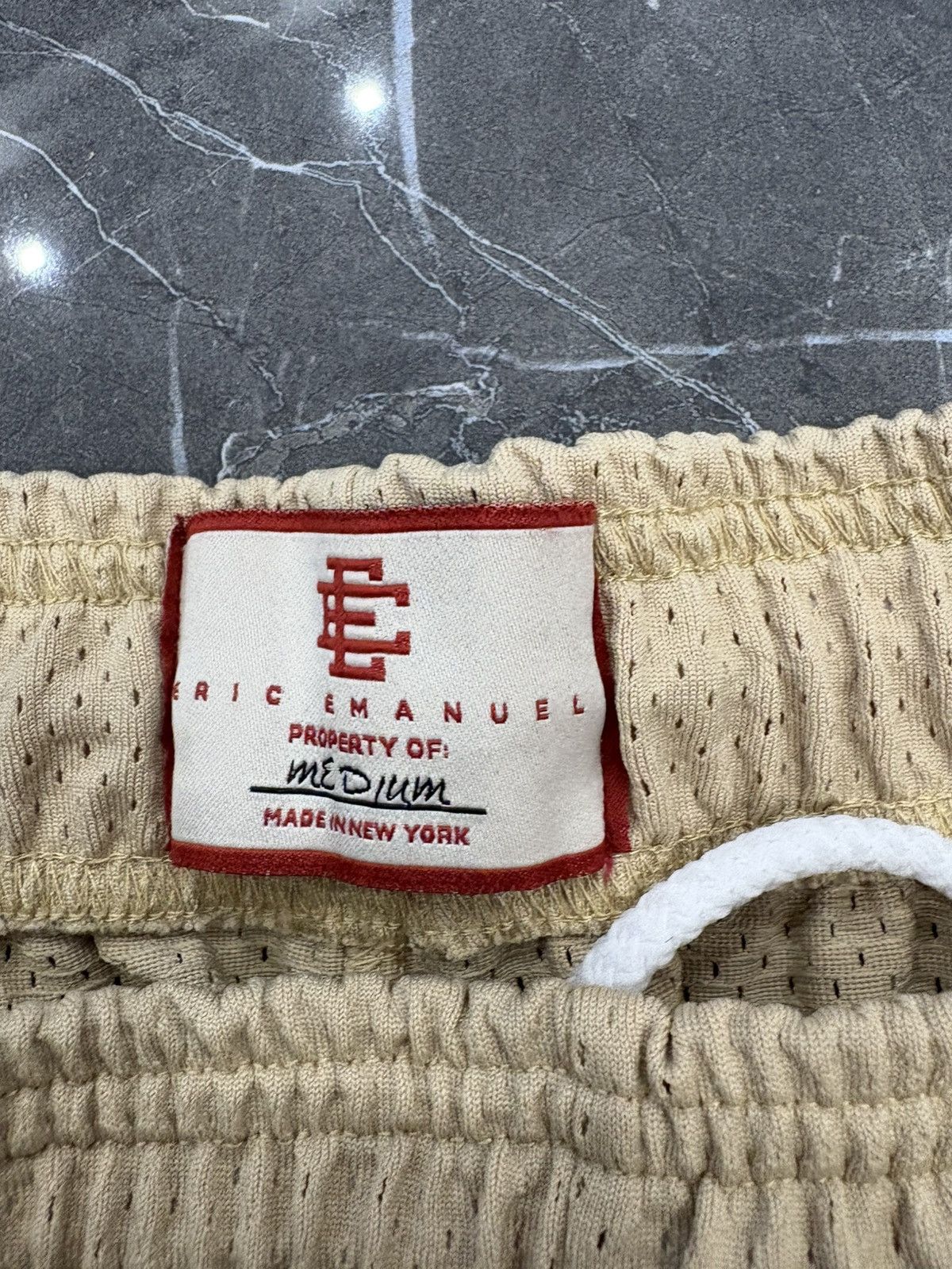 Eric Emanuel Men's Eric Emanuel Basic Short Sand Red Medium Beige RARE Size US 28 / EU 44 - 3 Thumbnail