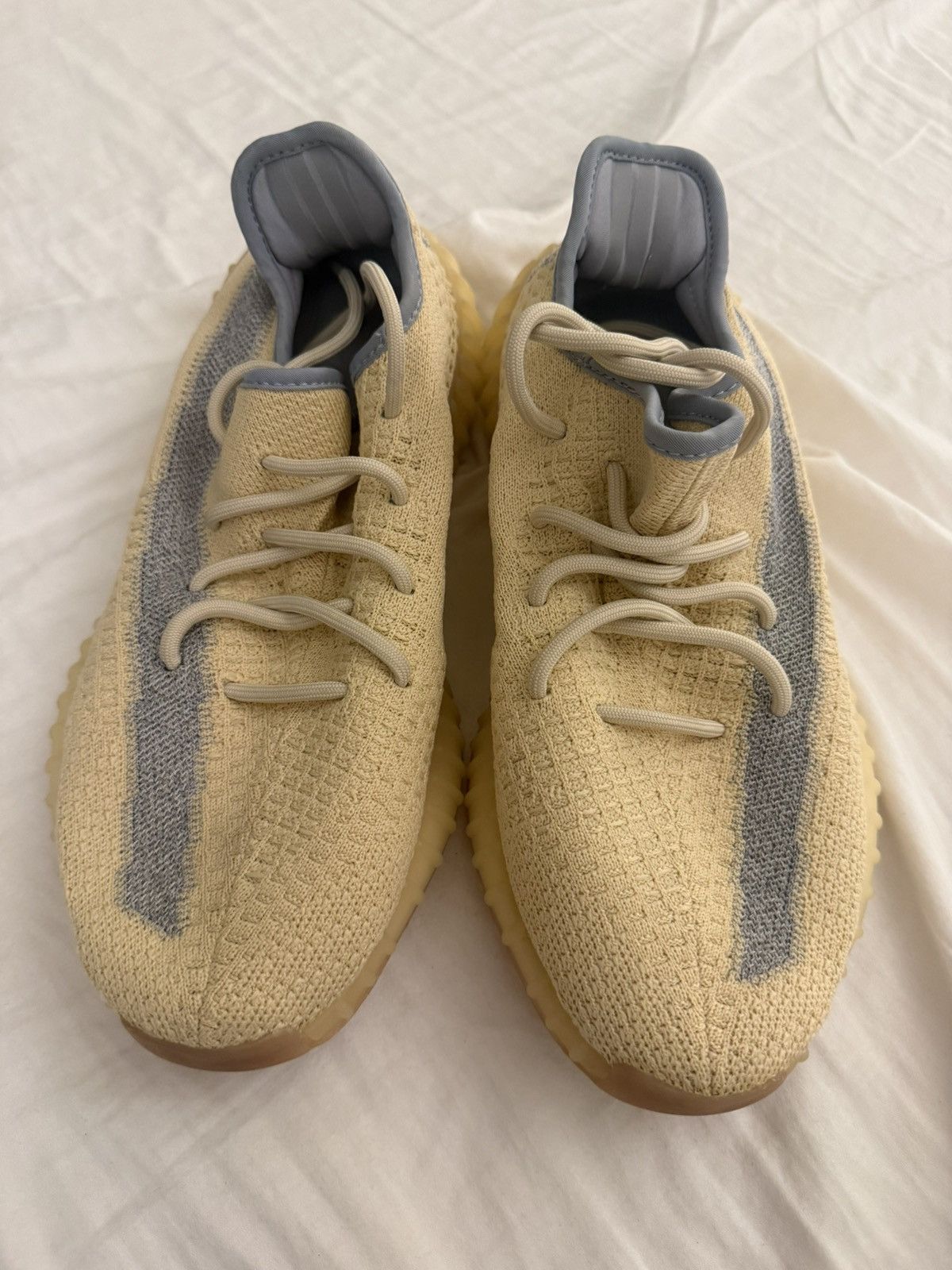 Yeezy Adidas Yeezy Boost 350 V2 Size US 8.5 / IT 38.5 - 2 Thumbnail
