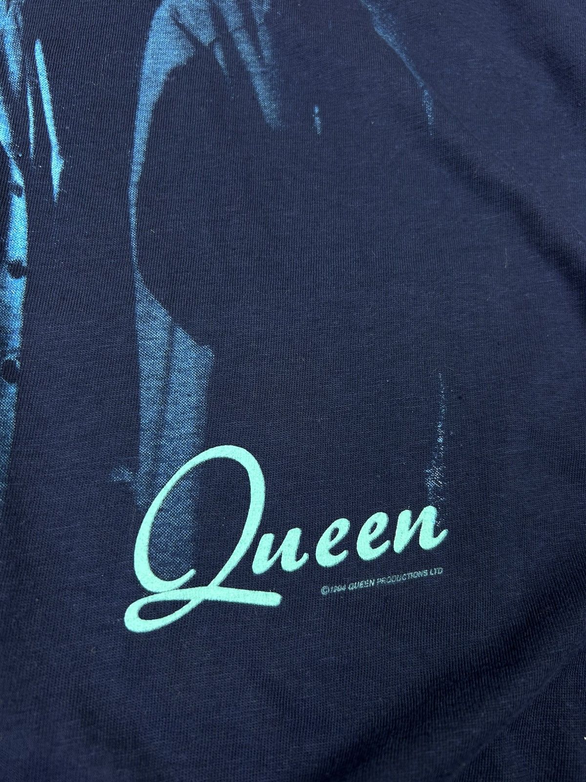 Band Tees × Vintage Vintage 1994 Queen rare t-shirt Size US XL / EU 56 / 4 - 3 Thumbnail