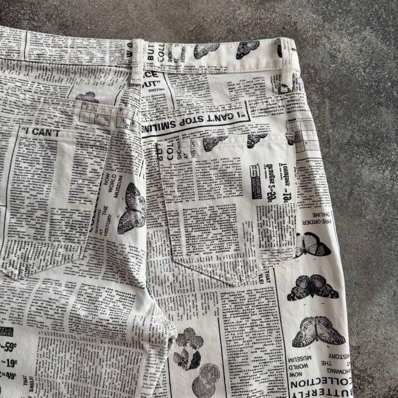 Hysteric Glamour × Japanese Brand × Vintage 2000’s Aesthetic Gazette Printed Jeans (John Galliano style) Size 27" / US 4 / IT 40 - 14 Thumbnail