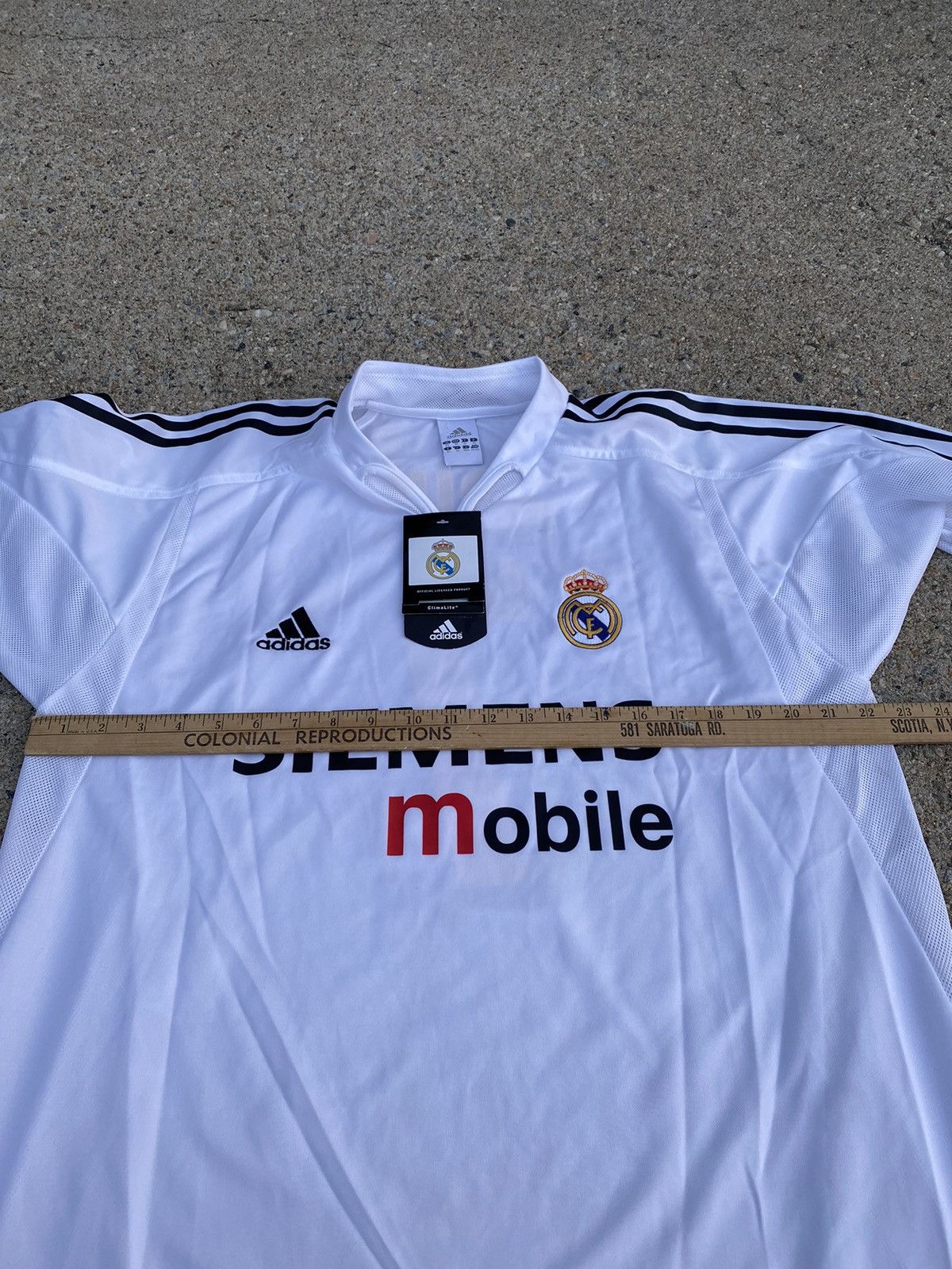 Adidas × Vintage 04/05 Adidas Real Madrid Raul authentic football jersey Size US XL / EU 56 / 4 - 6 Thumbnail