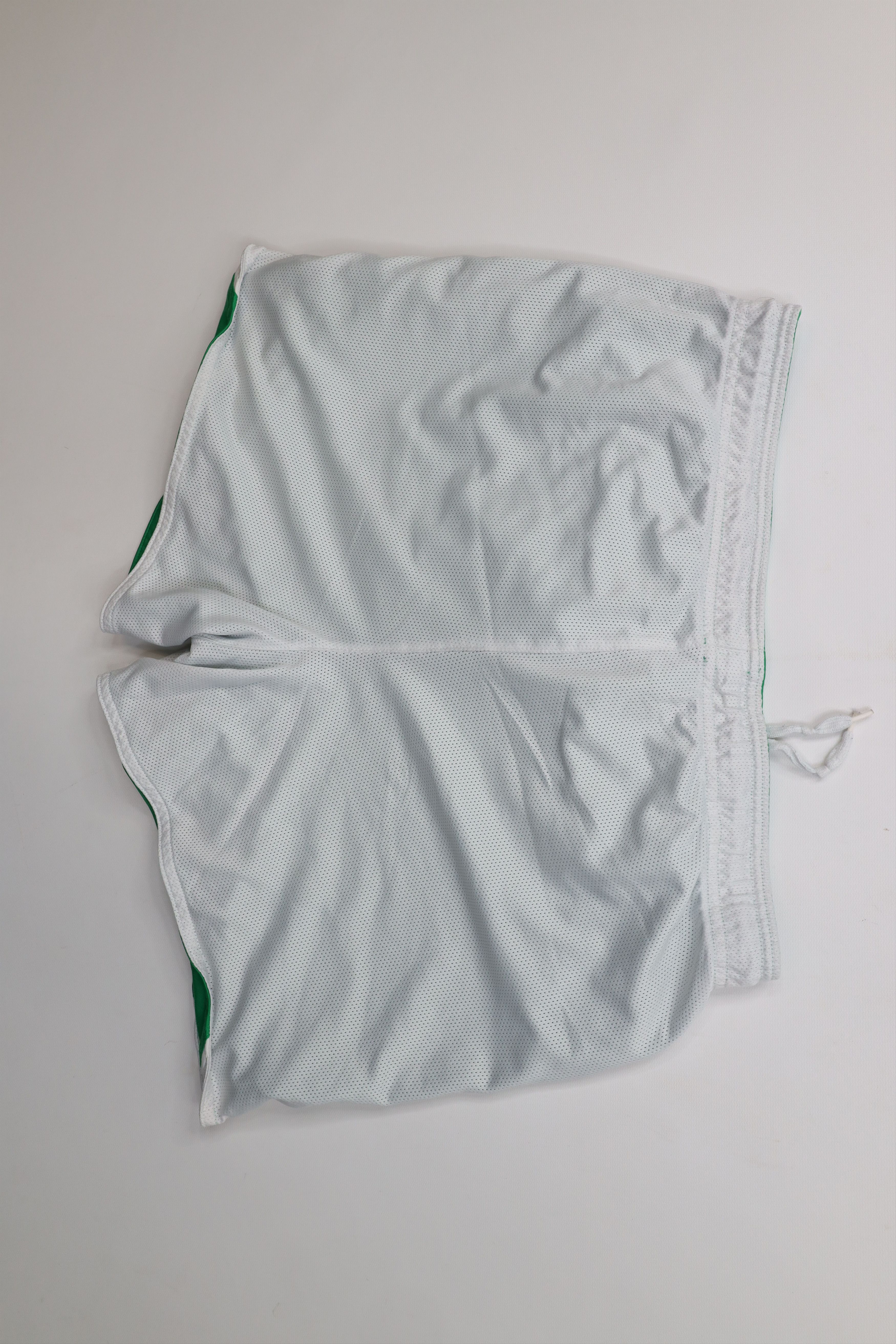 Nike Vintage Nike Swoosh Reversible Soccer Shorts Green White Size 33" - 11 Thumbnail
